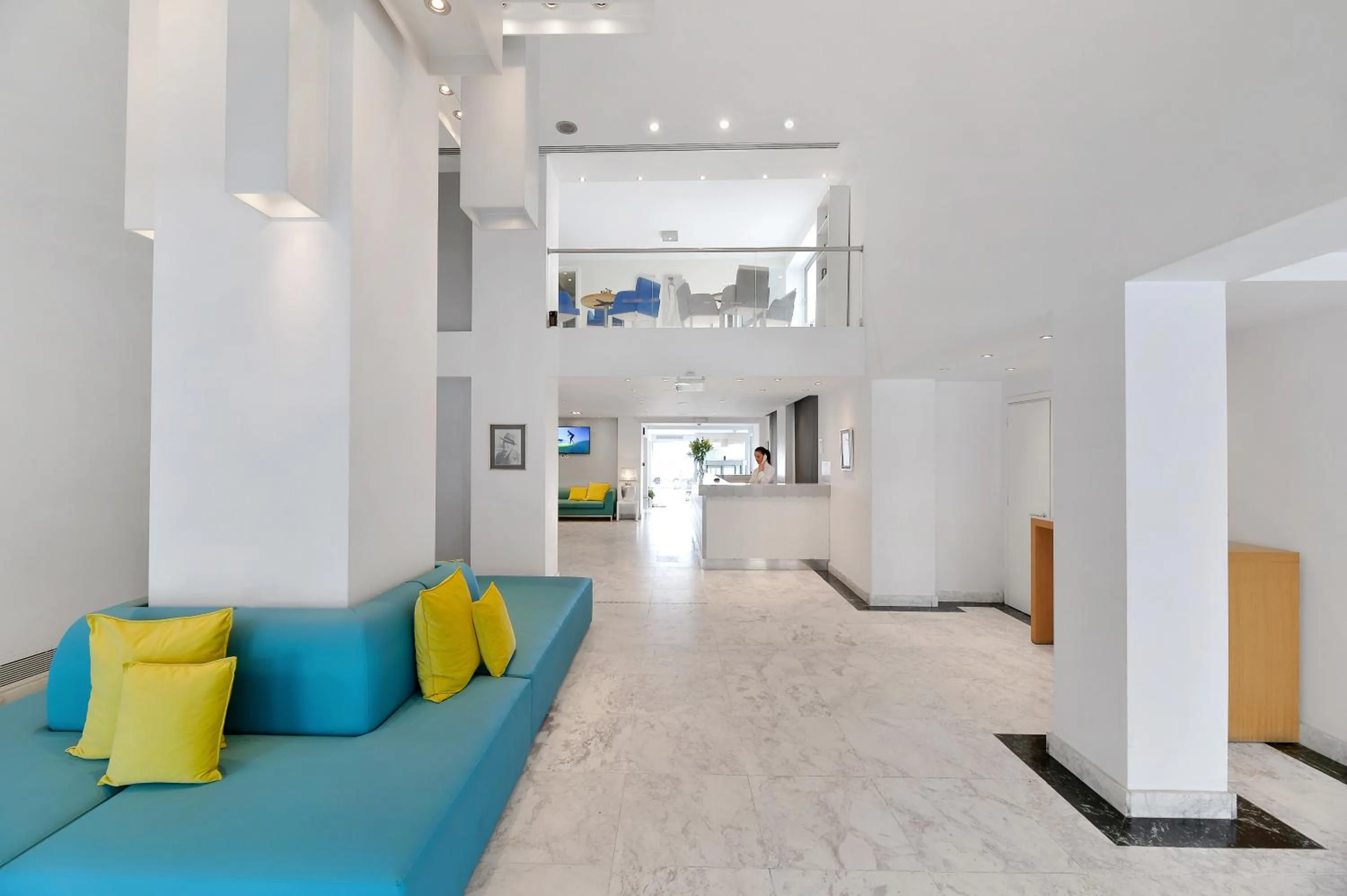 Lobby or reception in Airotel Galaxy