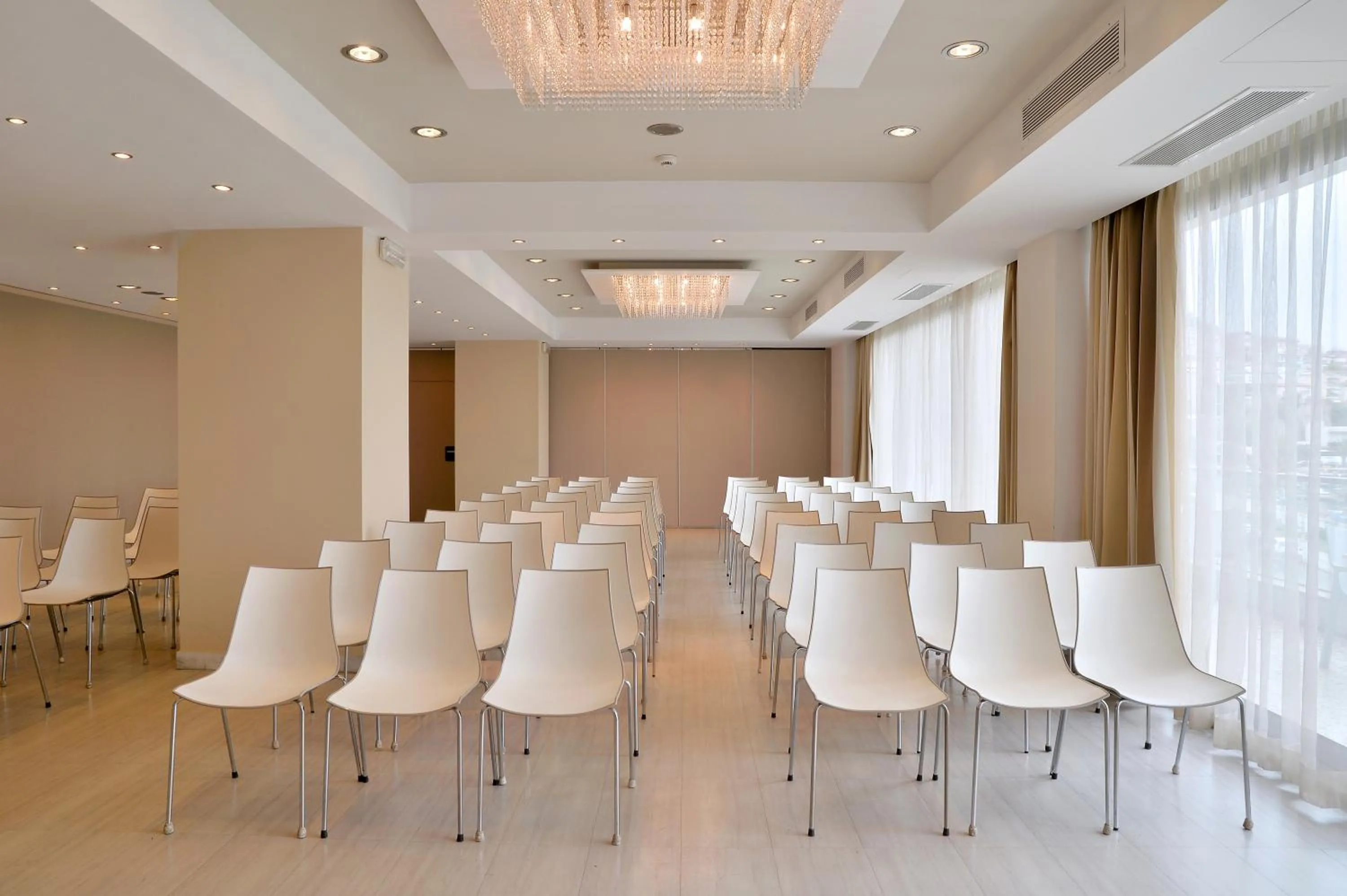 Meeting/conference room in Airotel Galaxy