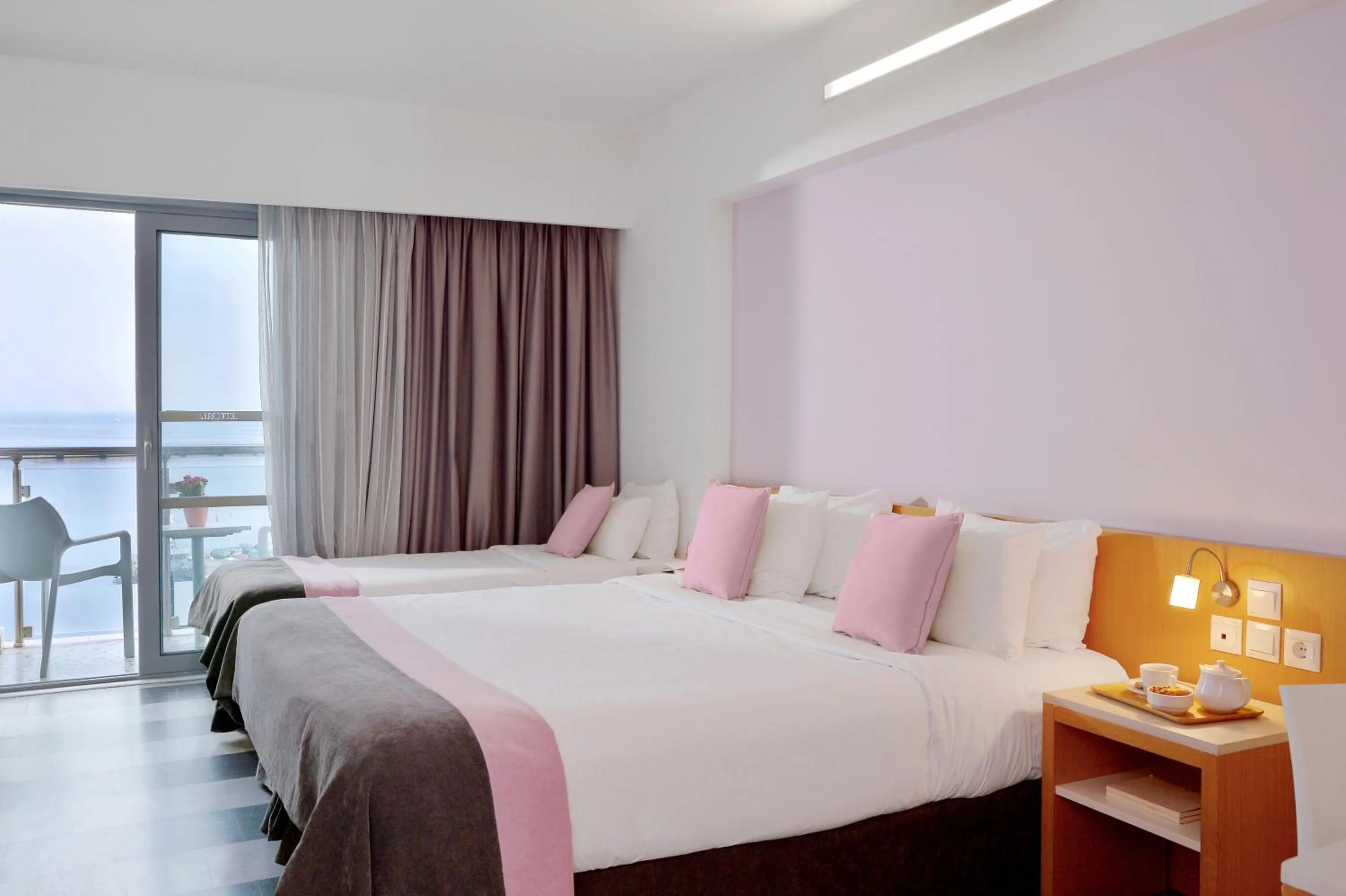 Bed in Airotel Galaxy