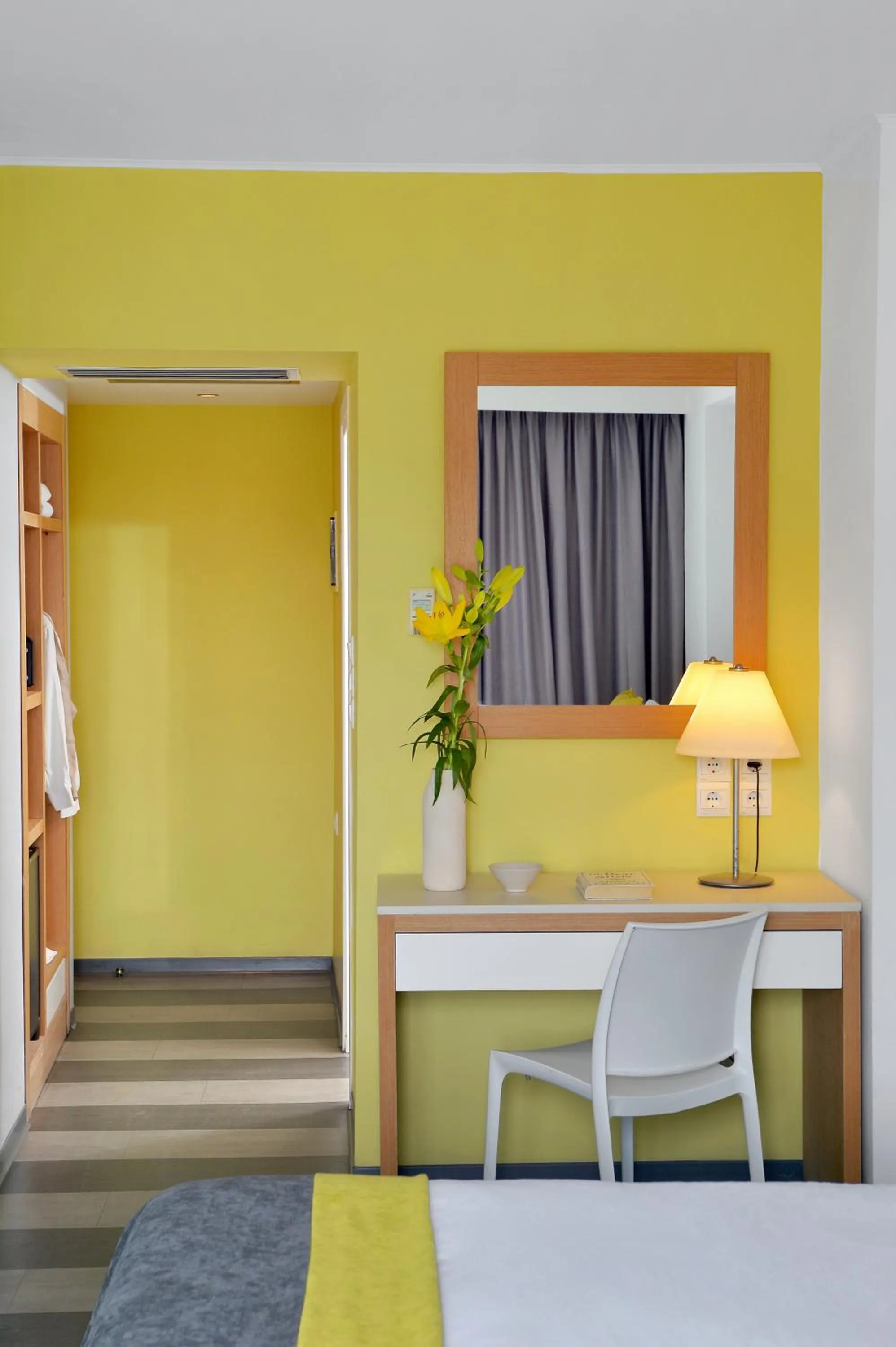 Bedroom in Airotel Galaxy