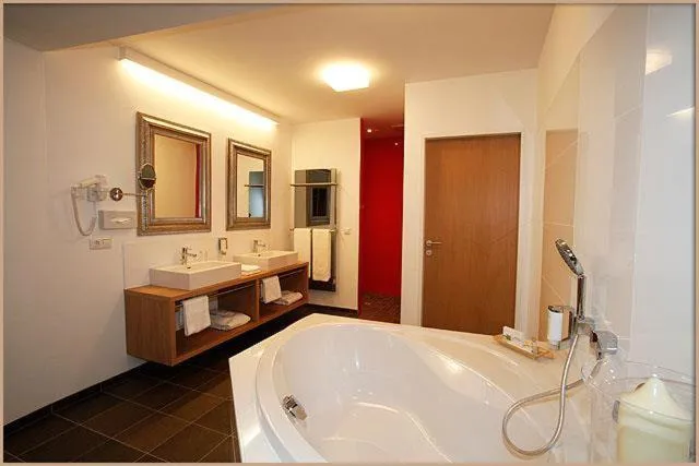 Bathroom in Relax- & Wanderhotel Poppengut