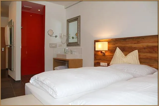 Bed in Relax- & Wanderhotel Poppengut