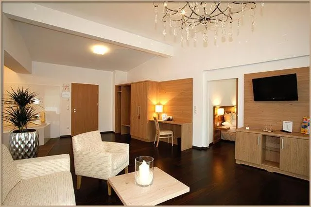 TV and multimedia in Relax- & Wanderhotel Poppengut