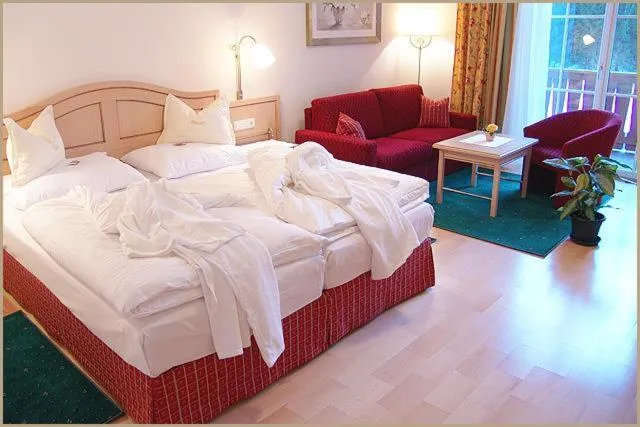 Bed in Relax- & Wanderhotel Poppengut