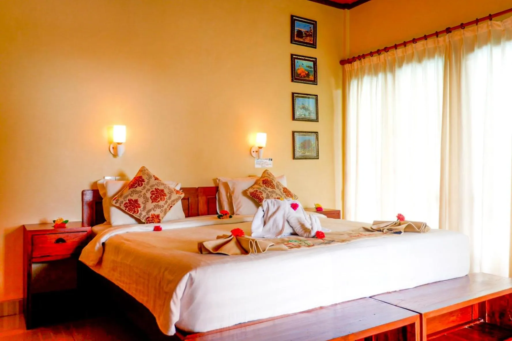 Bed in Amed Cafe & Hotel Kebun Wayan