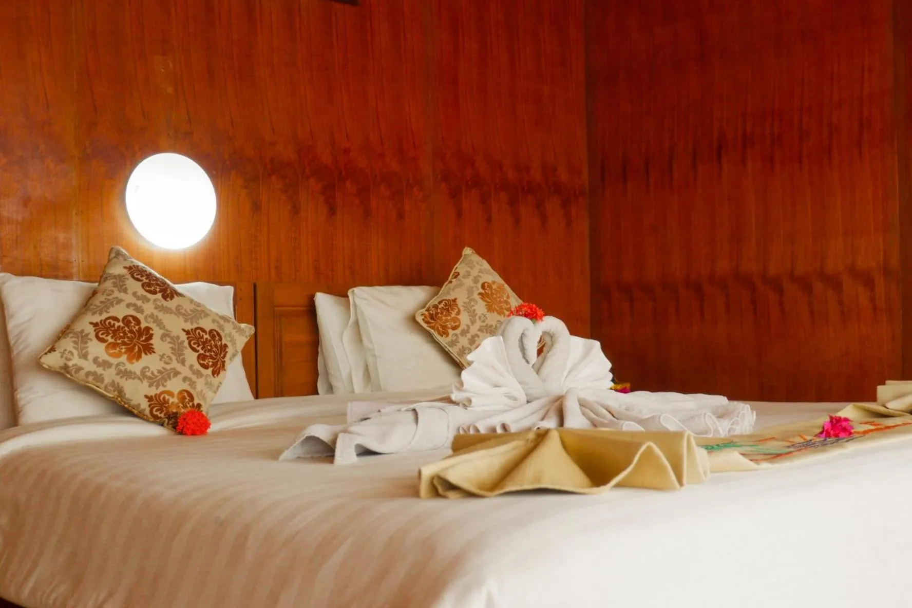 Bed in Amed Cafe & Hotel Kebun Wayan