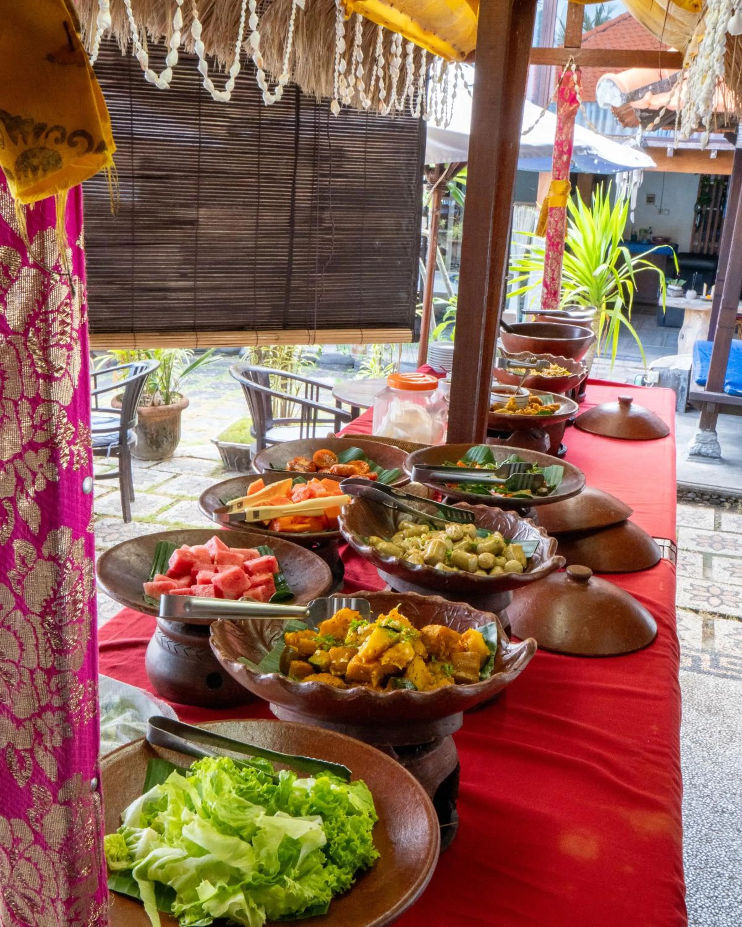 Food and drinks in Amed Cafe & Hotel Kebun Wayan