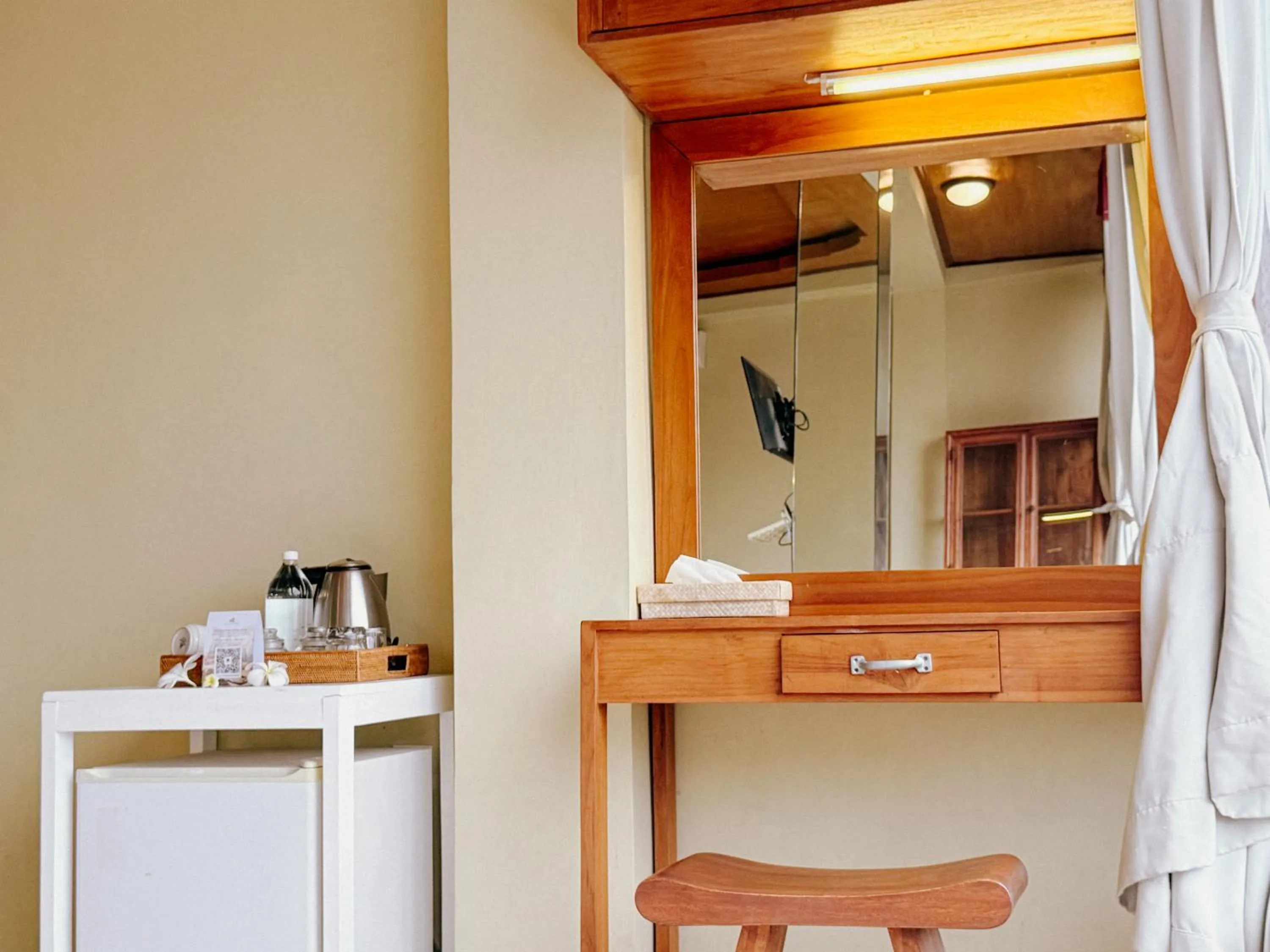 Kitchen or kitchenette in Amed Cafe & Hotel Kebun Wayan