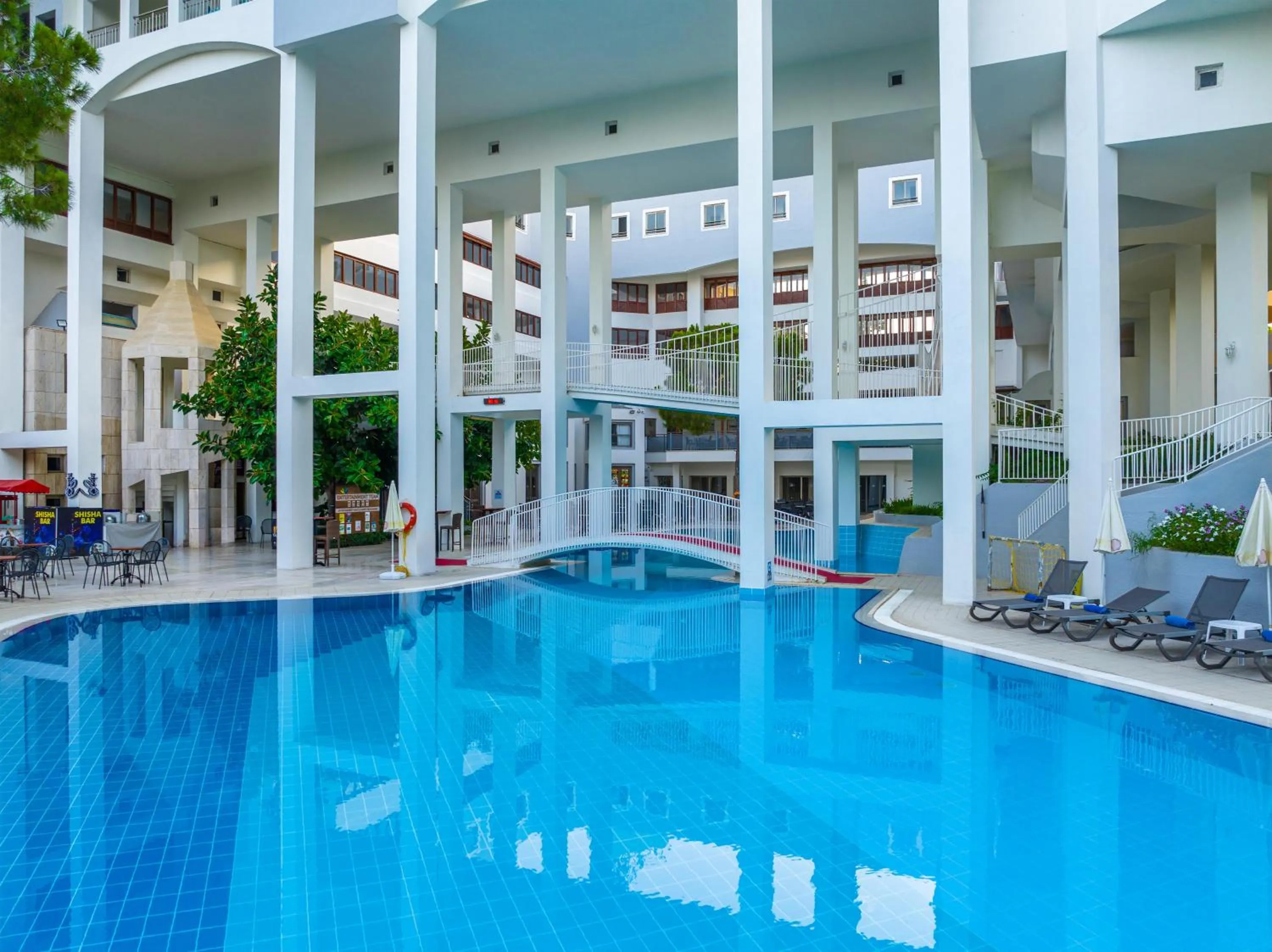 Swimming pool in Labranda Excelsior Hotel