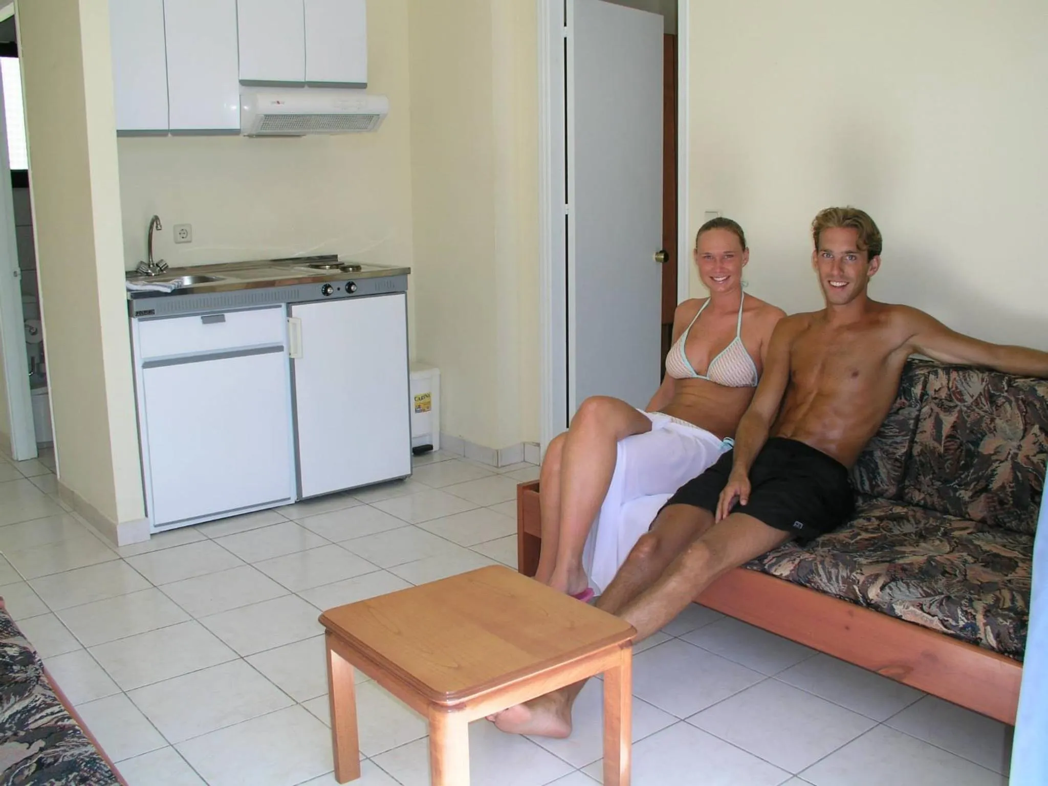 Kitchen or kitchenette in Summerland Hotel