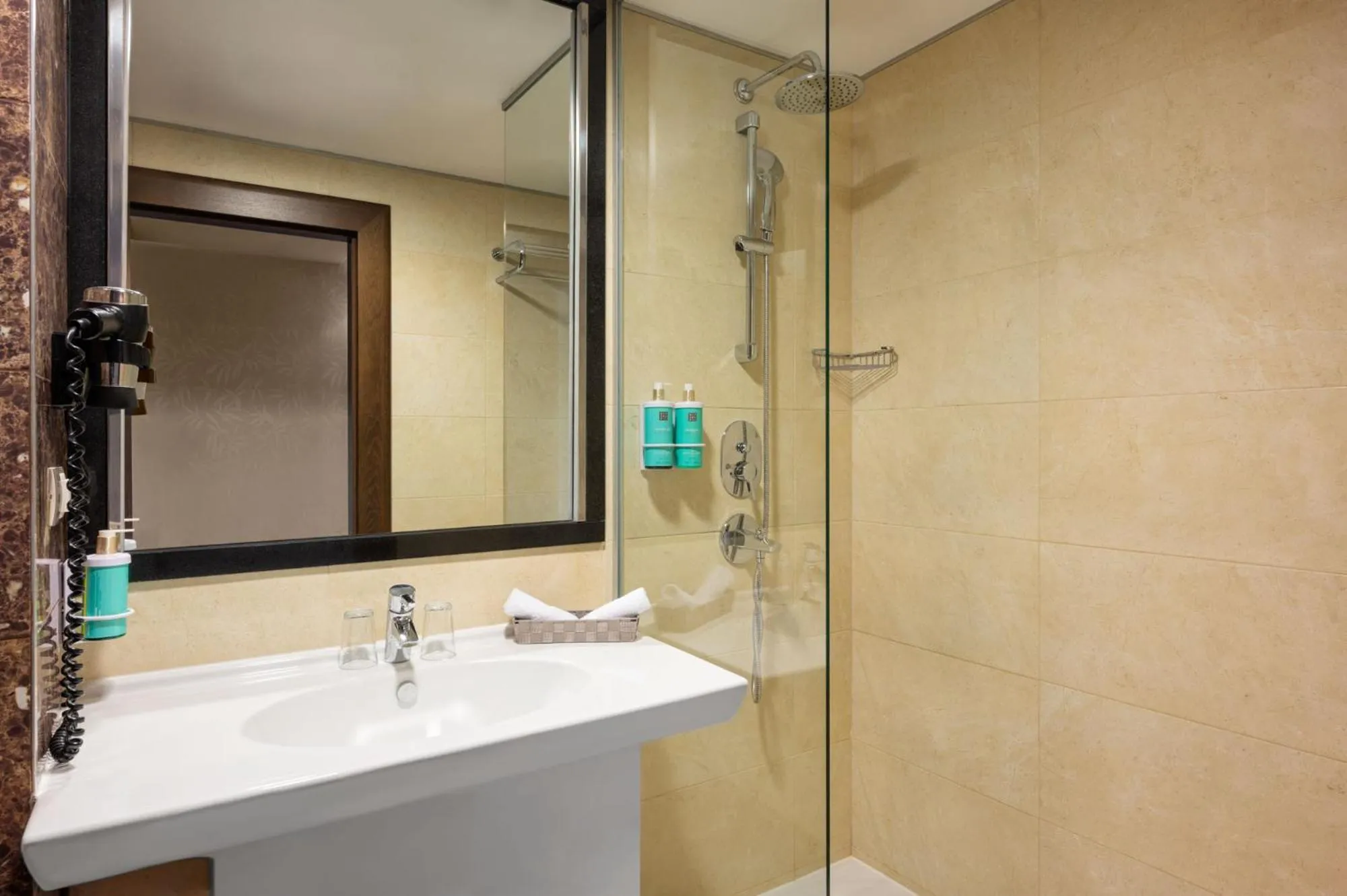 Shower in Movenpick hotel Sarajevo