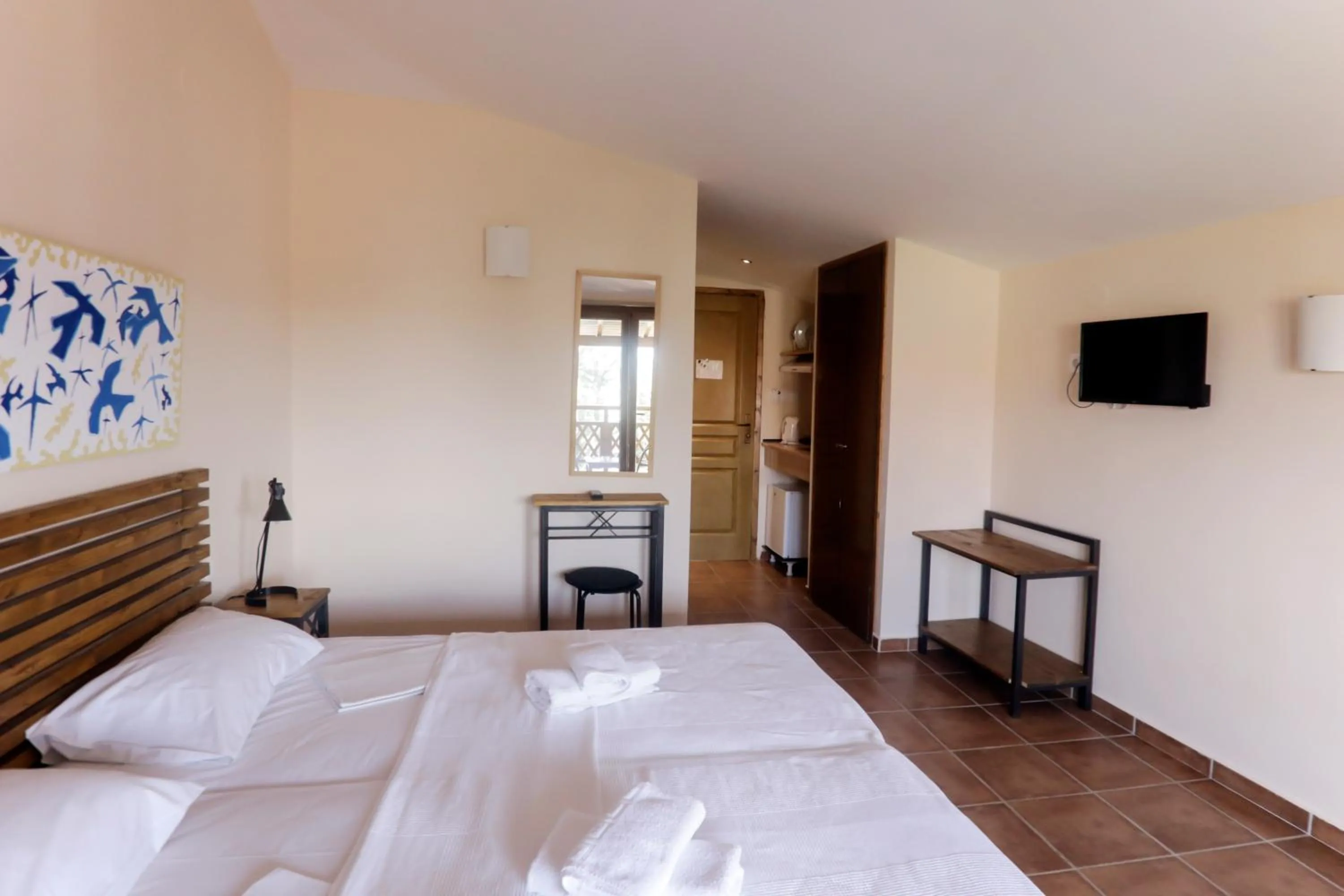 Bed in Ammon Garden Hotel