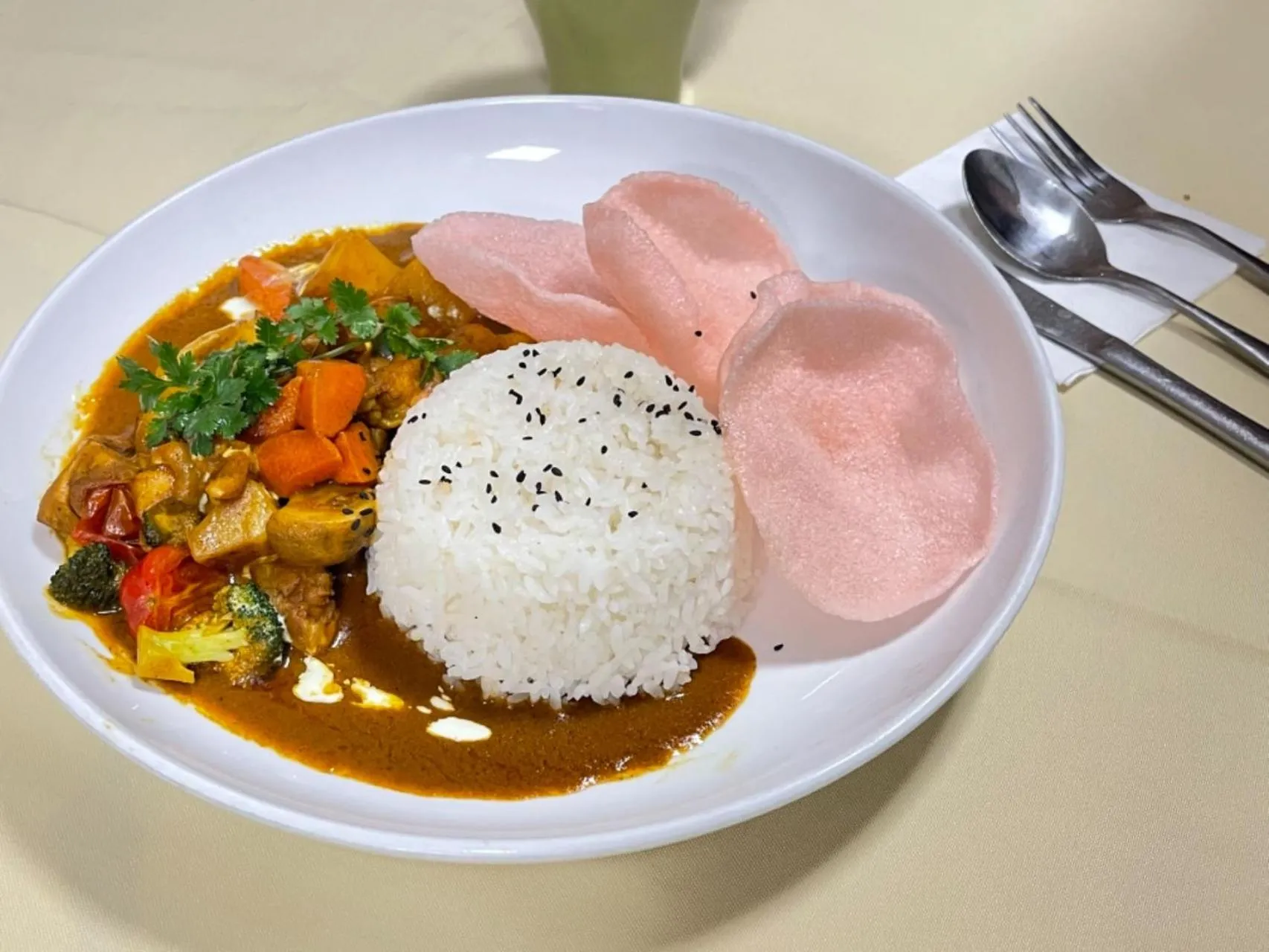 Lunch in Magnificent International Hotel