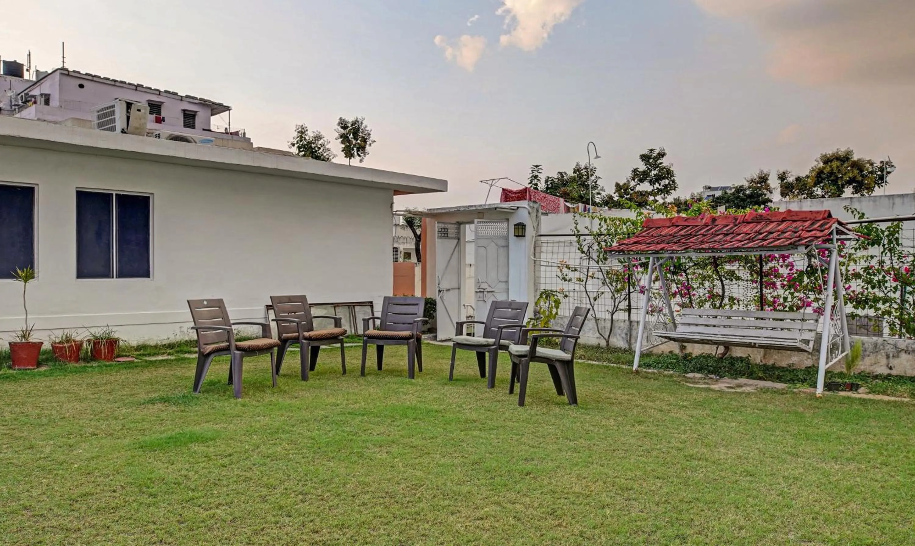Garden in Hotel Meera Udaipur