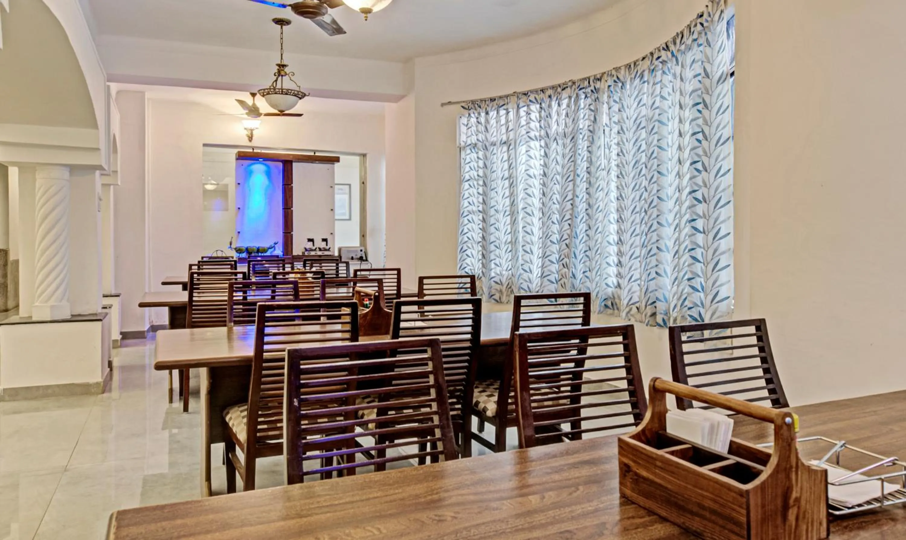 Restaurant/places to eat in Hotel Meera Udaipur