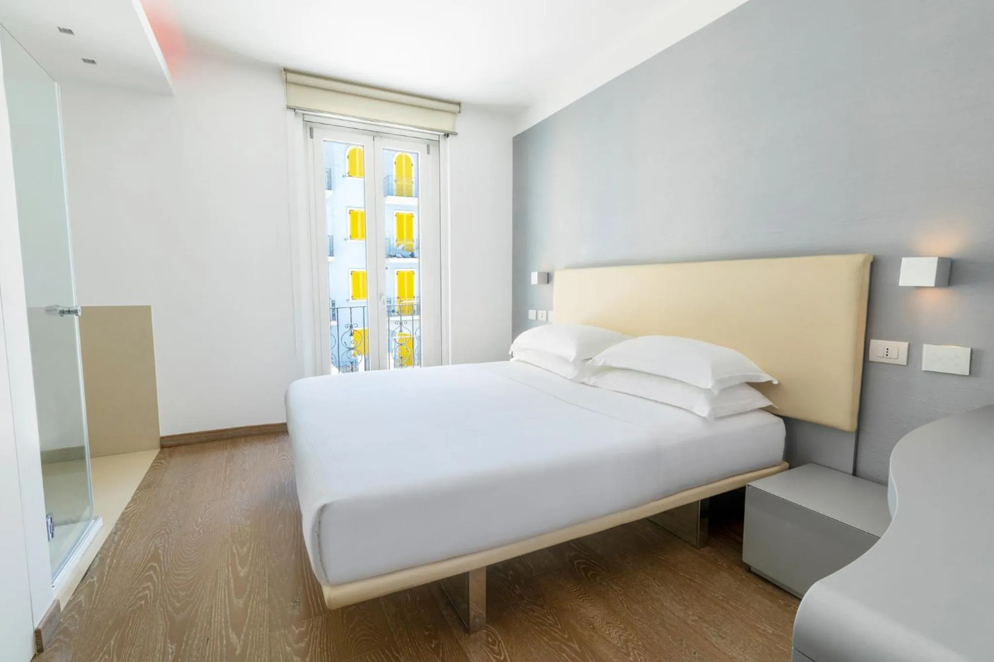 Bedroom, Bed in Life Hotel Seaview & Spa