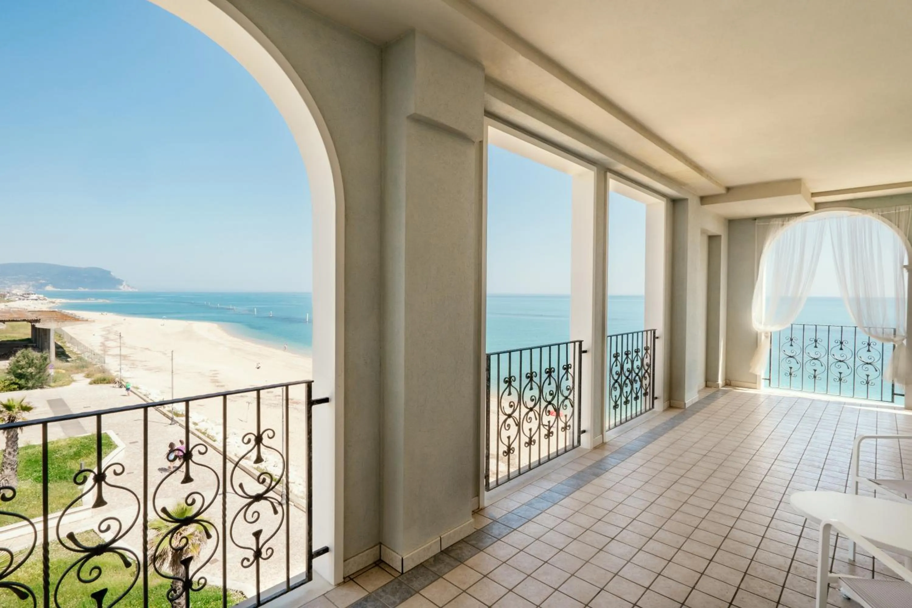 Balcony/Terrace in Life Hotel Seaview & Spa