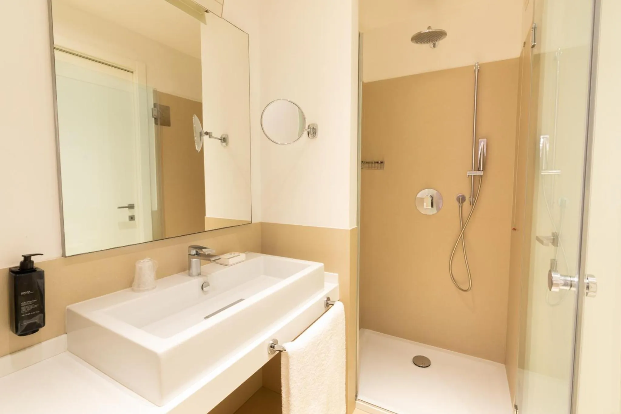 Bathroom in Life Hotel Seaview & Spa