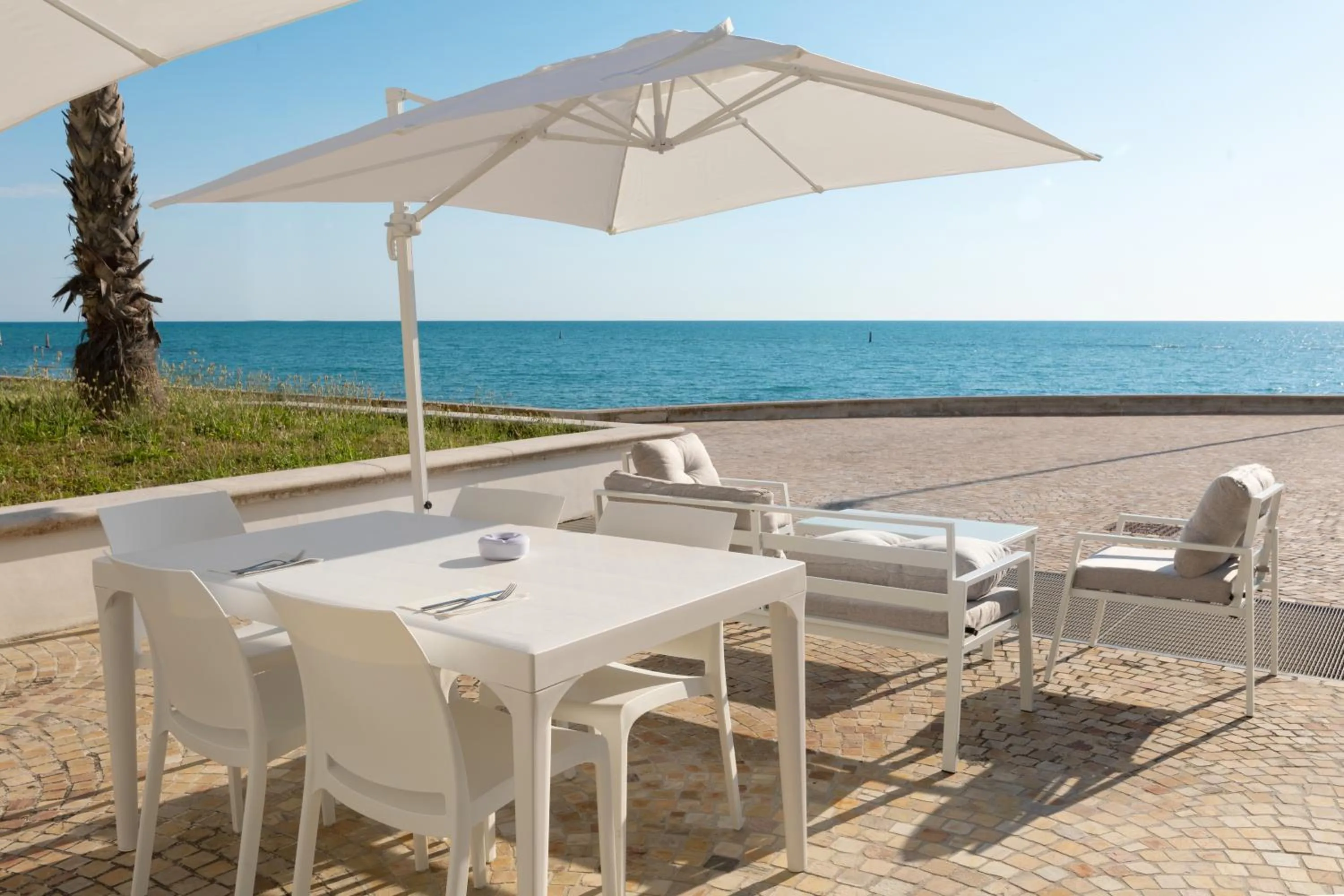 Patio in Life Hotel Seaview & Spa