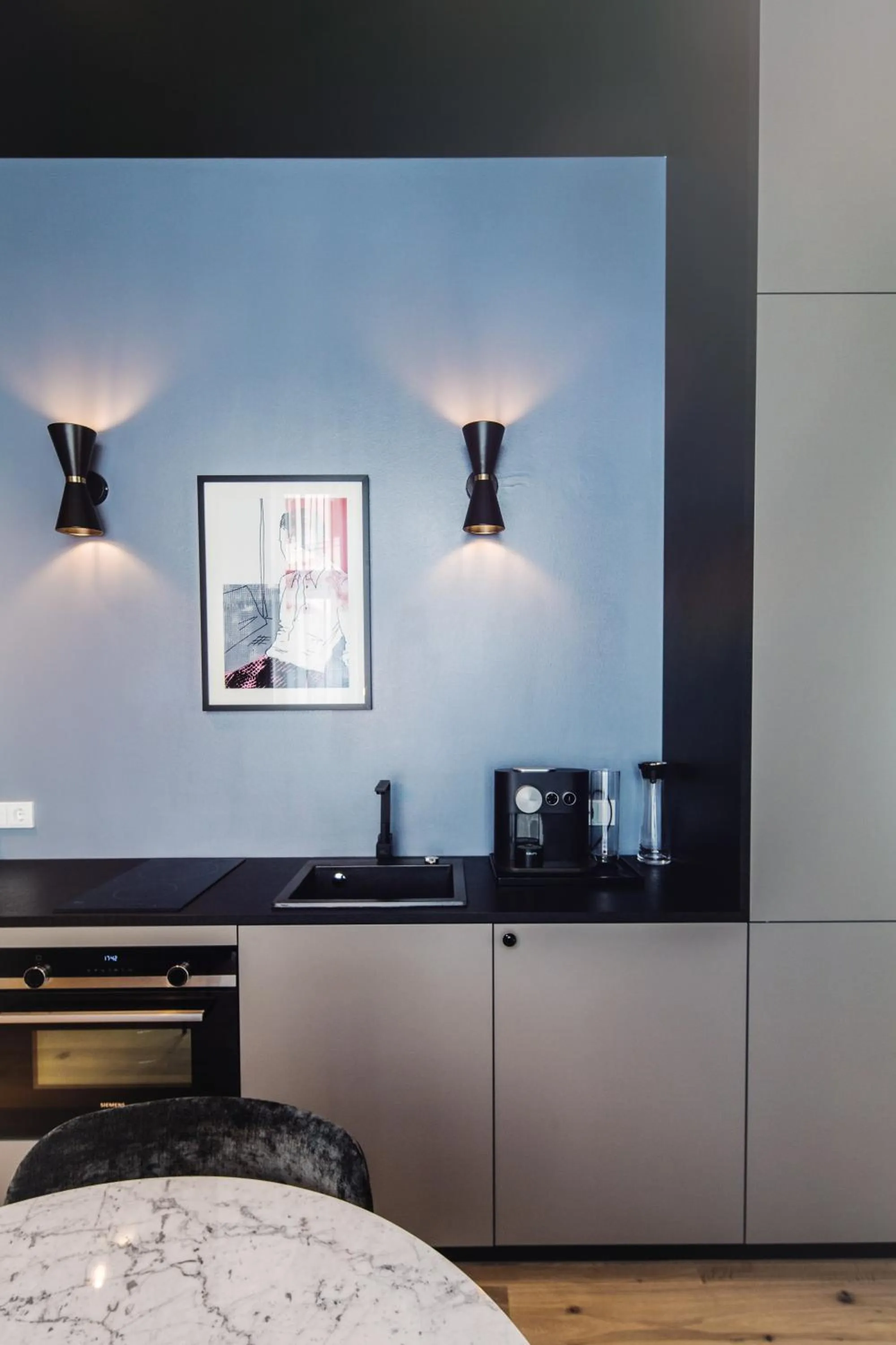 Photo of the whole room, Bed in TORTUE Hamburg