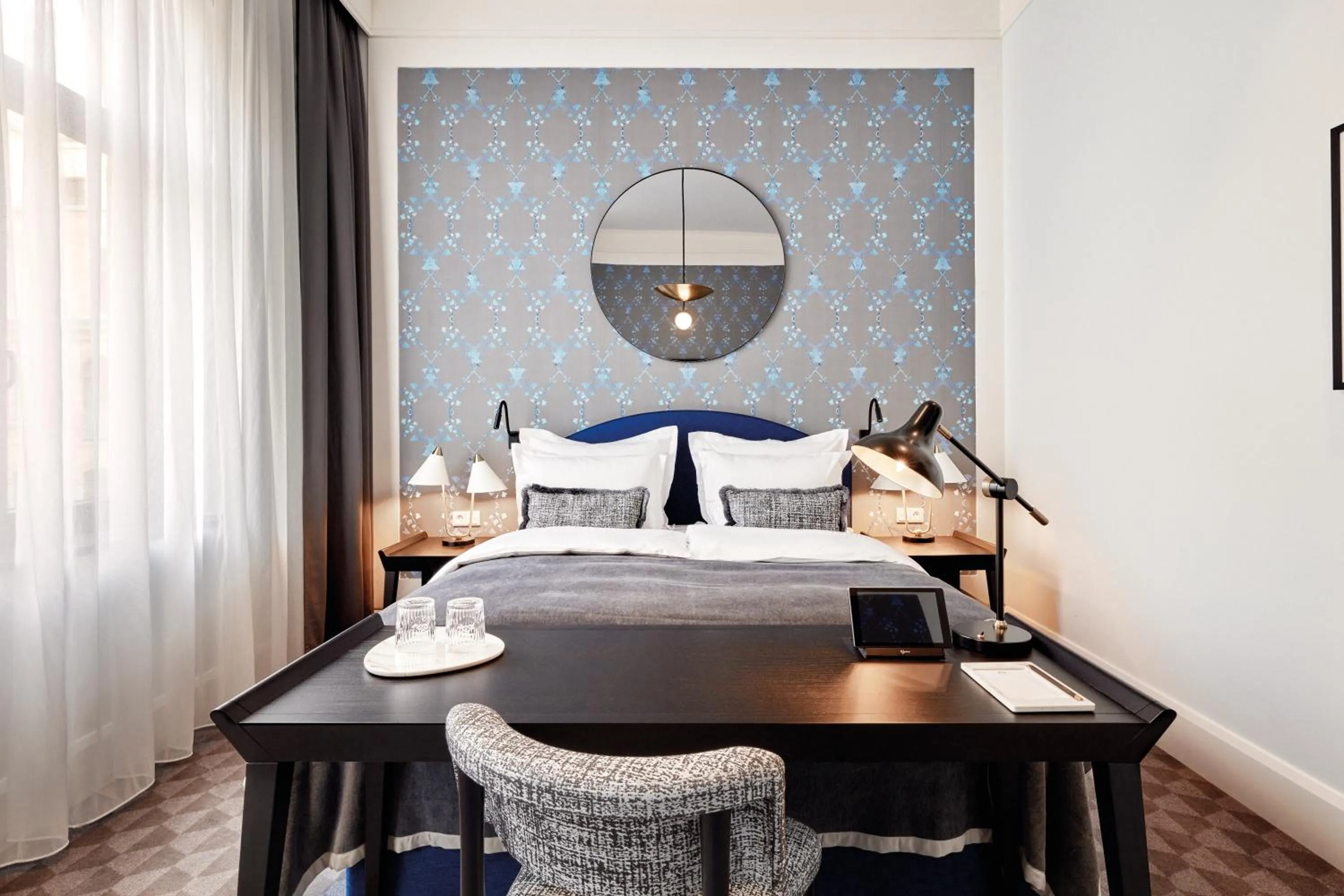 Photo of the whole room, Bed in TORTUE Hamburg