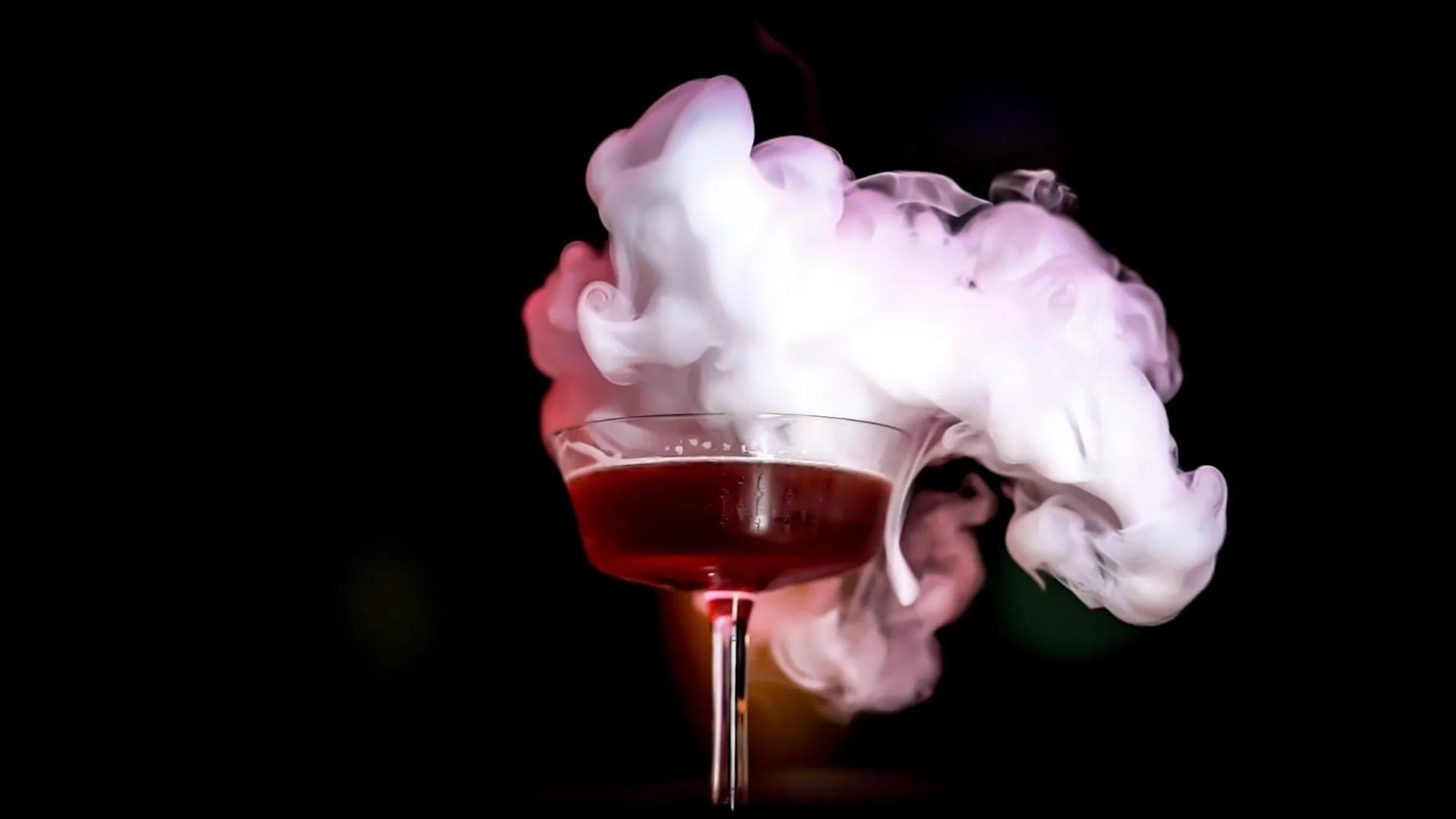 Lounge or bar in TORTUE Hamburg