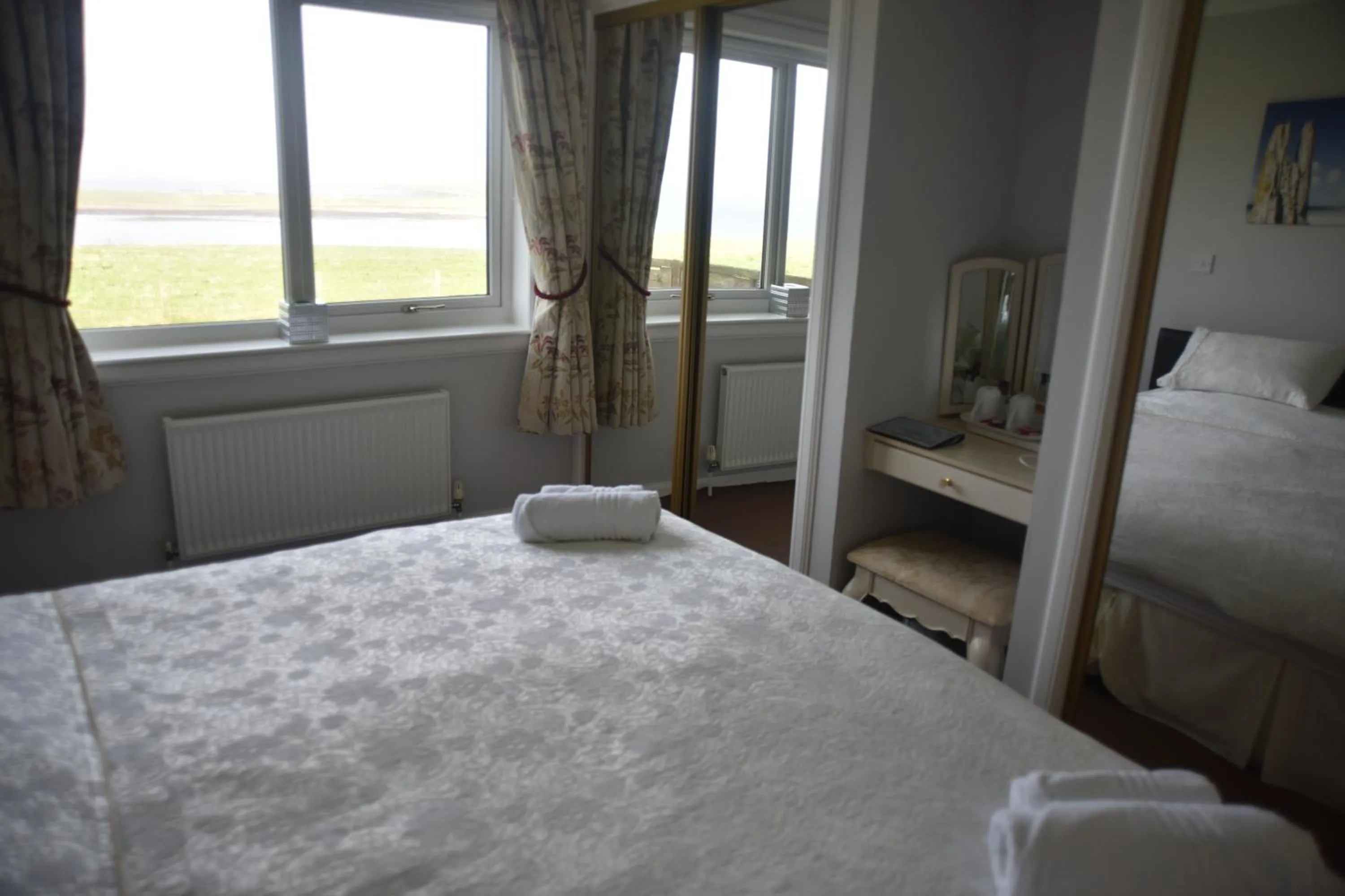 Bedroom, Bed in Braeswick B&B