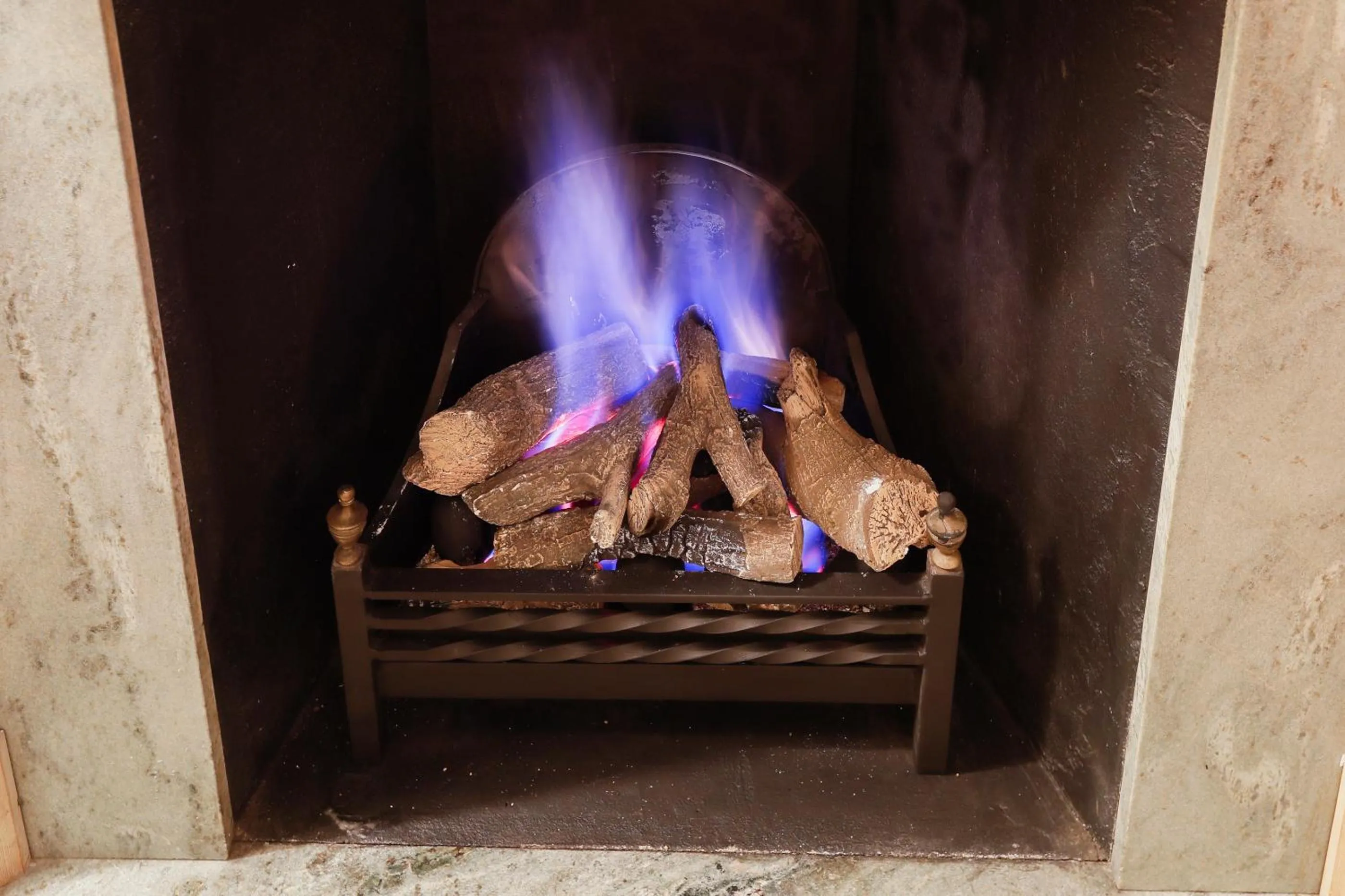 BBQ facilities in Attractive Chelsea apartment for four