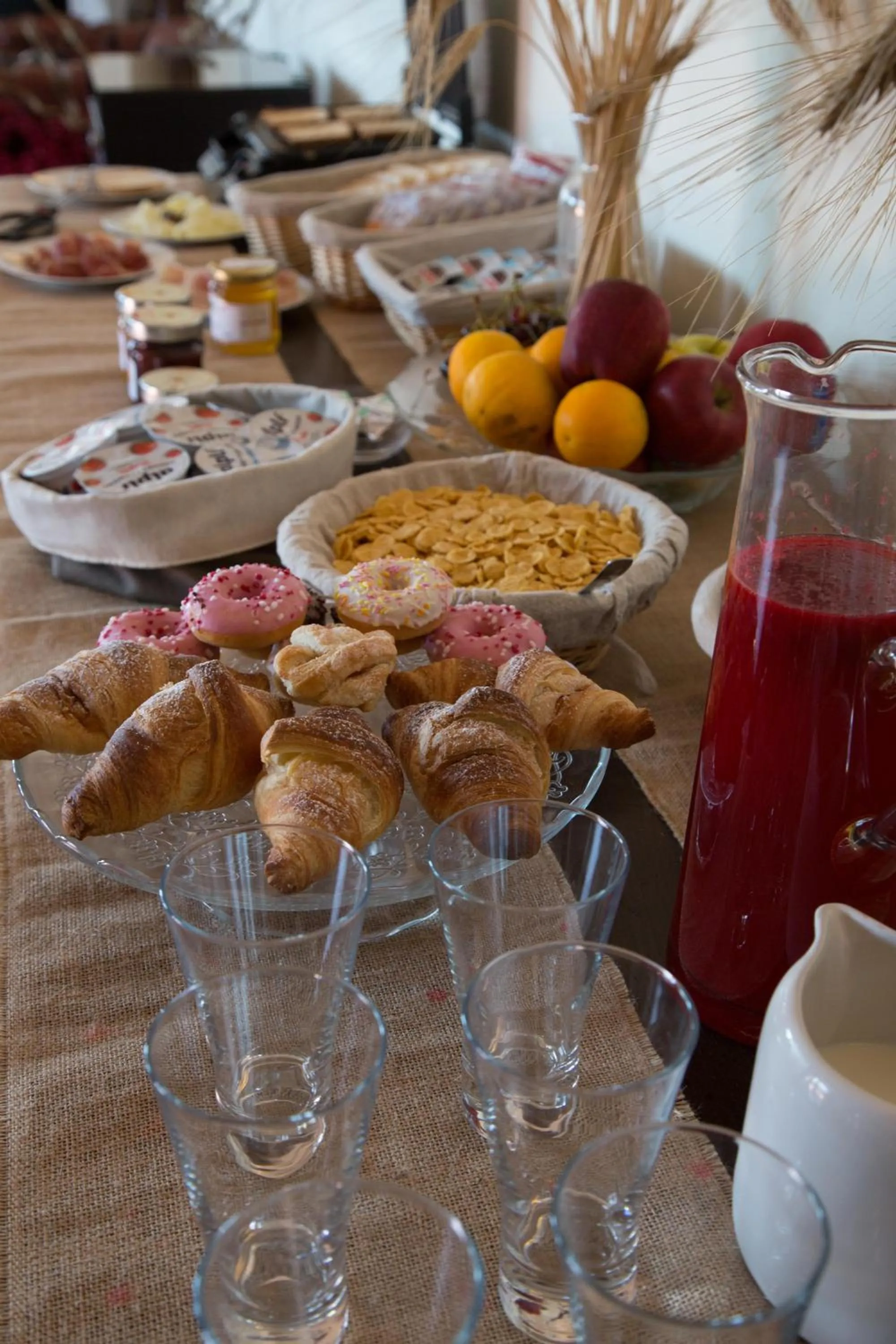 Continental breakfast in Casale Di Caterina
