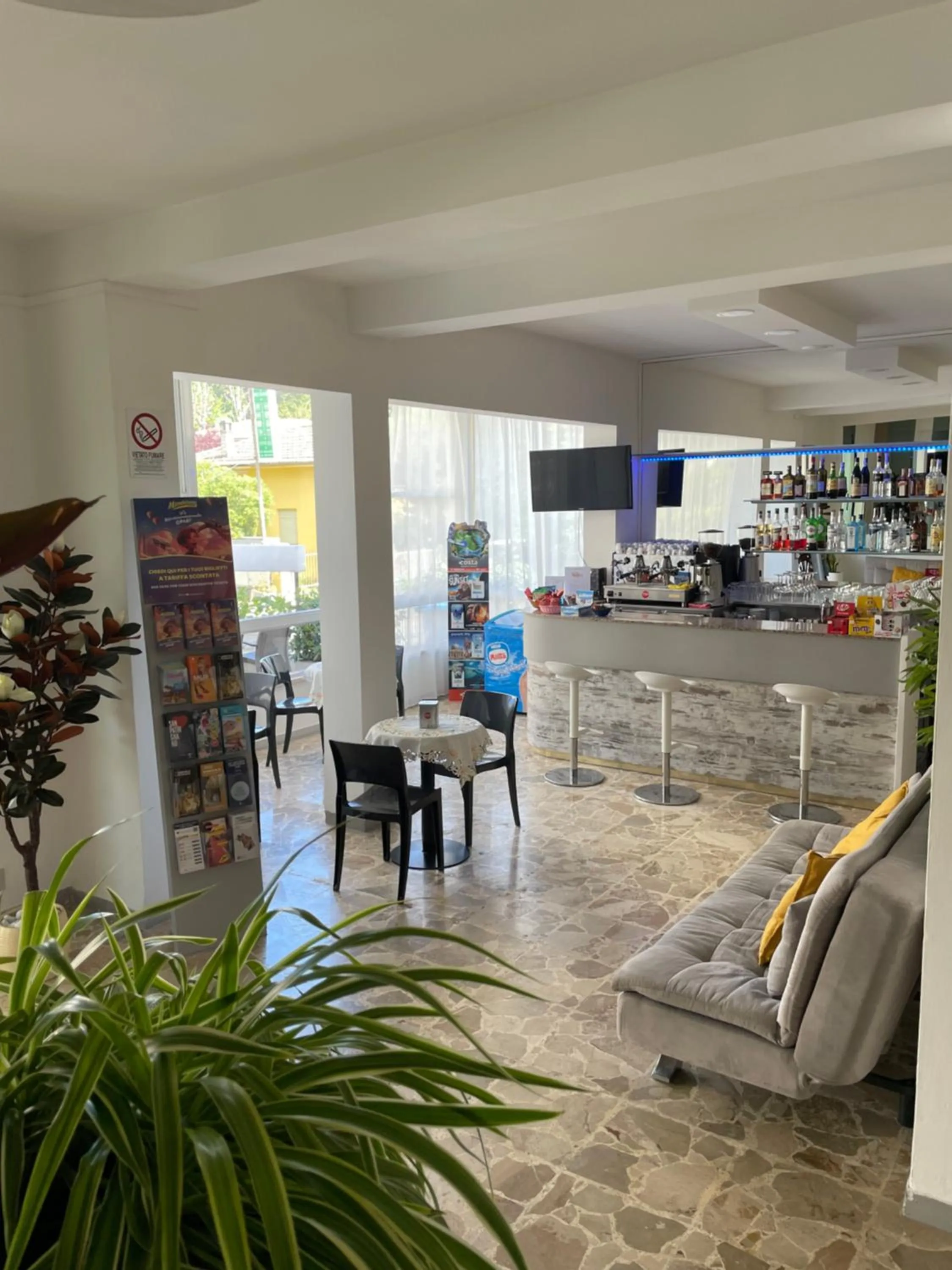 Lounge or bar in Hotel Barbiani