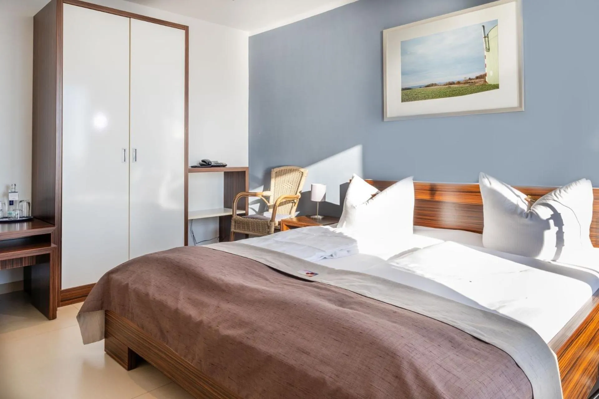 Bed in Strandhotel Dranske