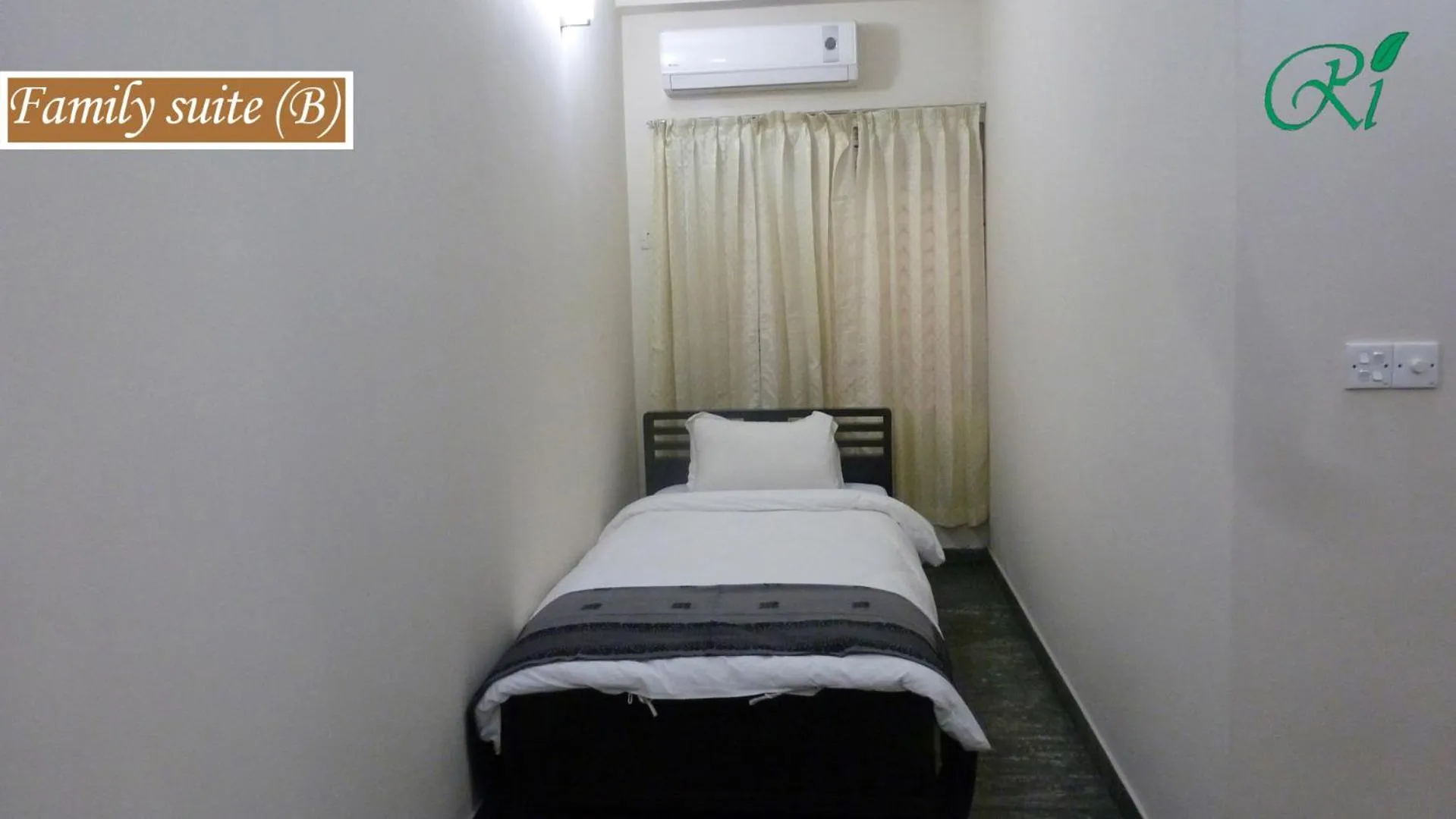 Bed in Restinn Hotel