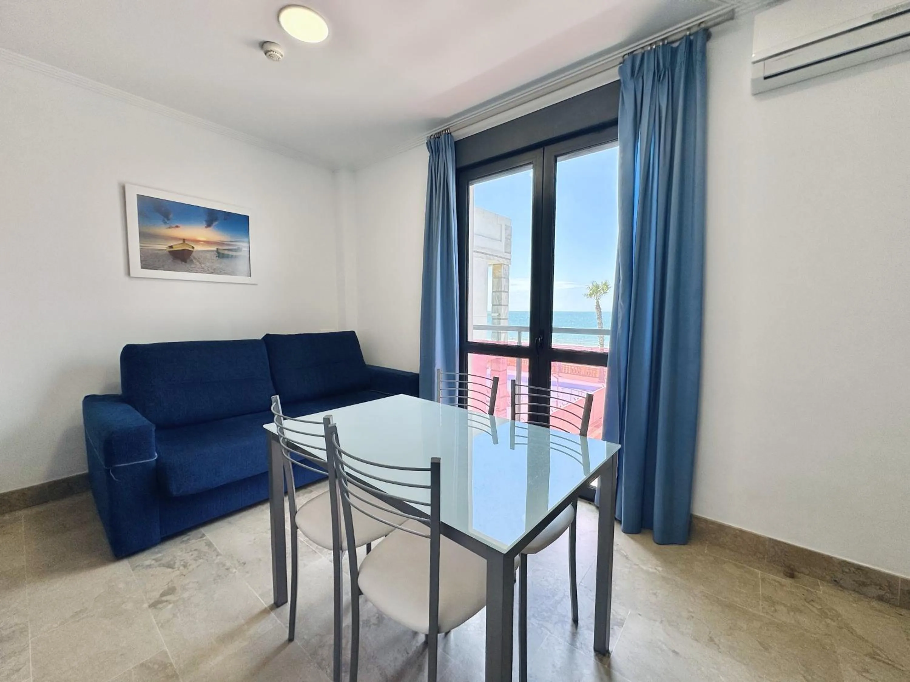 Living room in Hotel Apartamentos Marina Luz