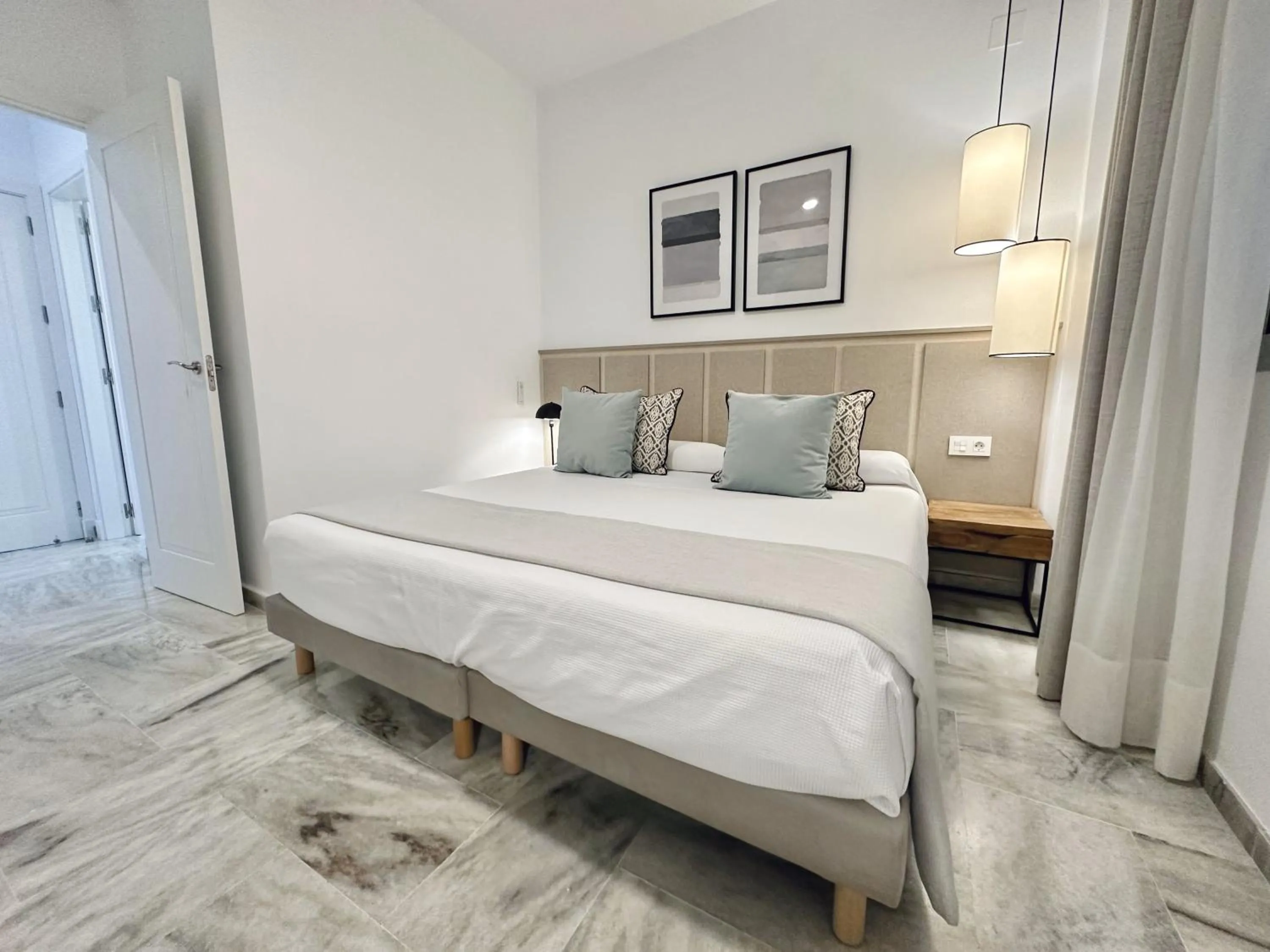 Bed in Hotel Apartamentos Marina Luz