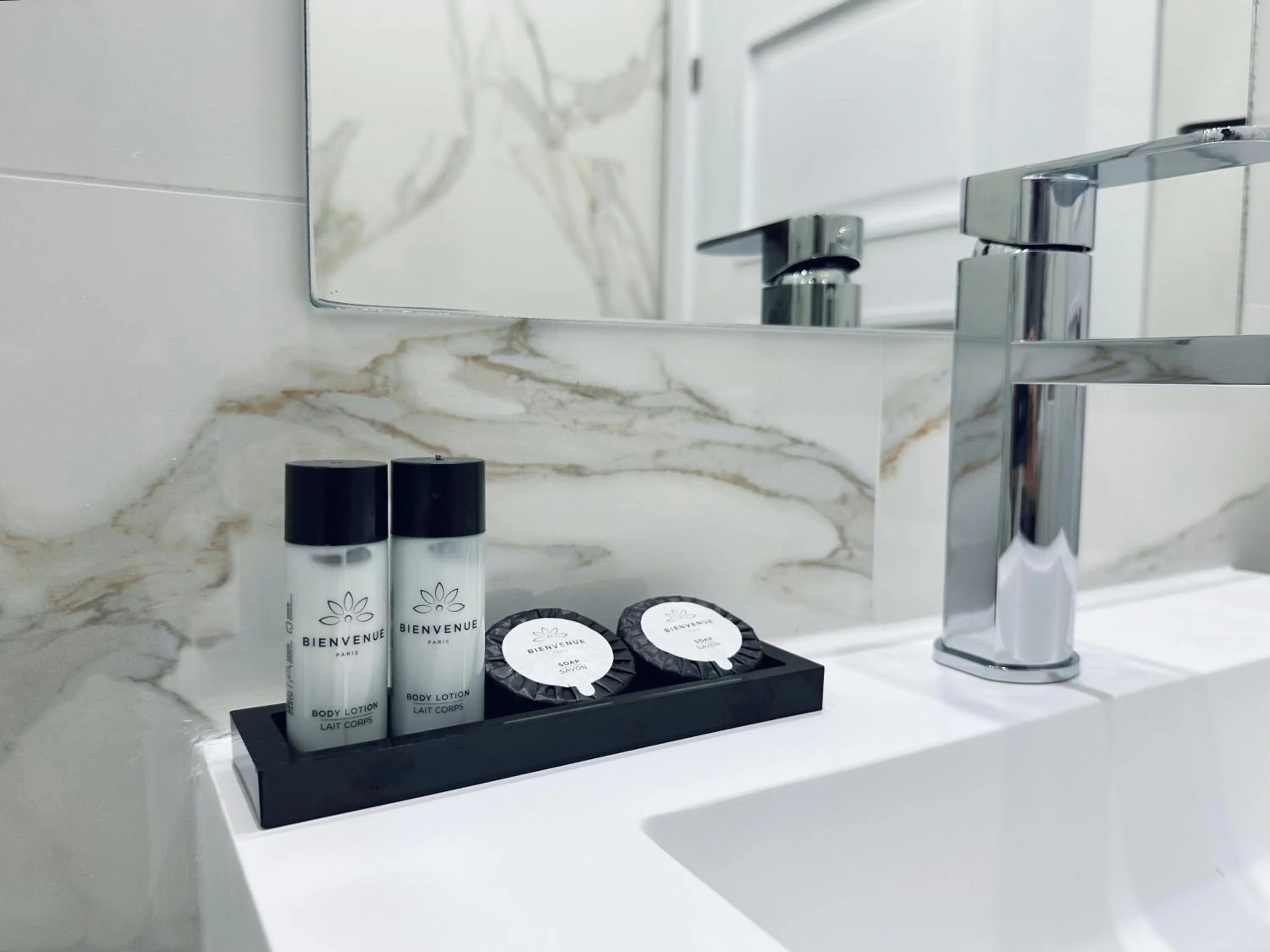 Bathroom in Hotel Apartamentos Marina Luz