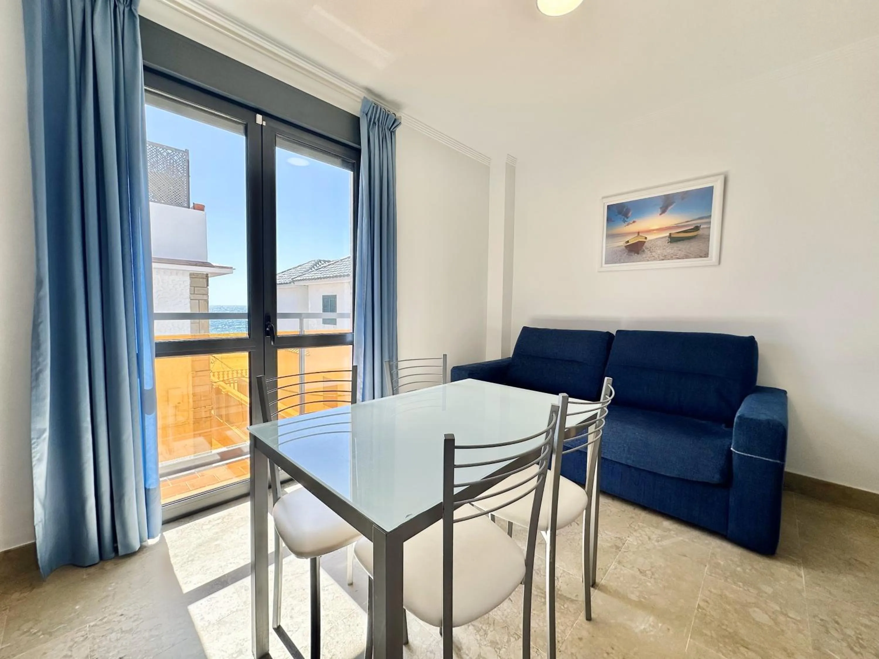 Living room in Hotel Apartamentos Marina Luz