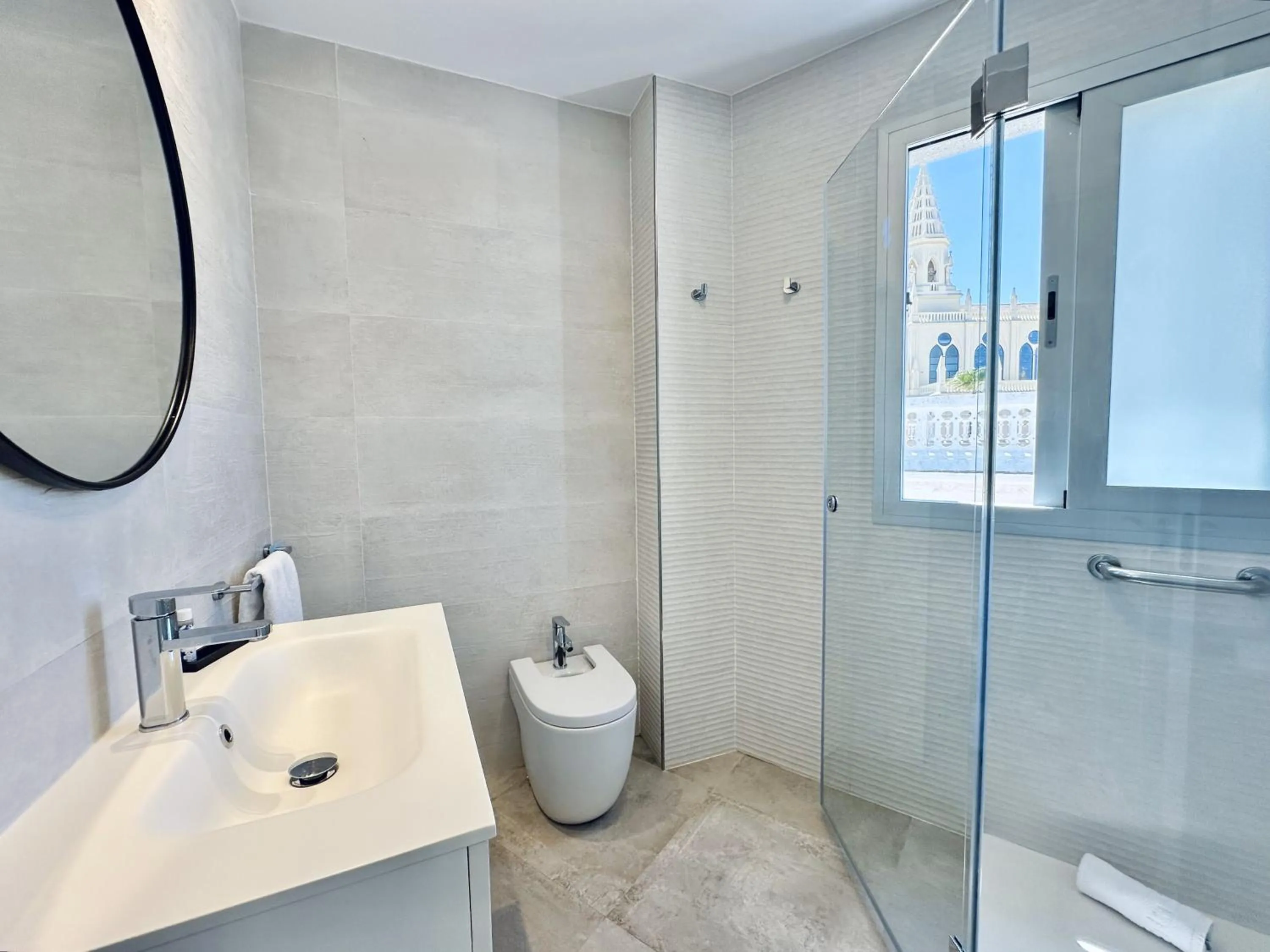 Shower in Hotel Apartamentos Marina Luz