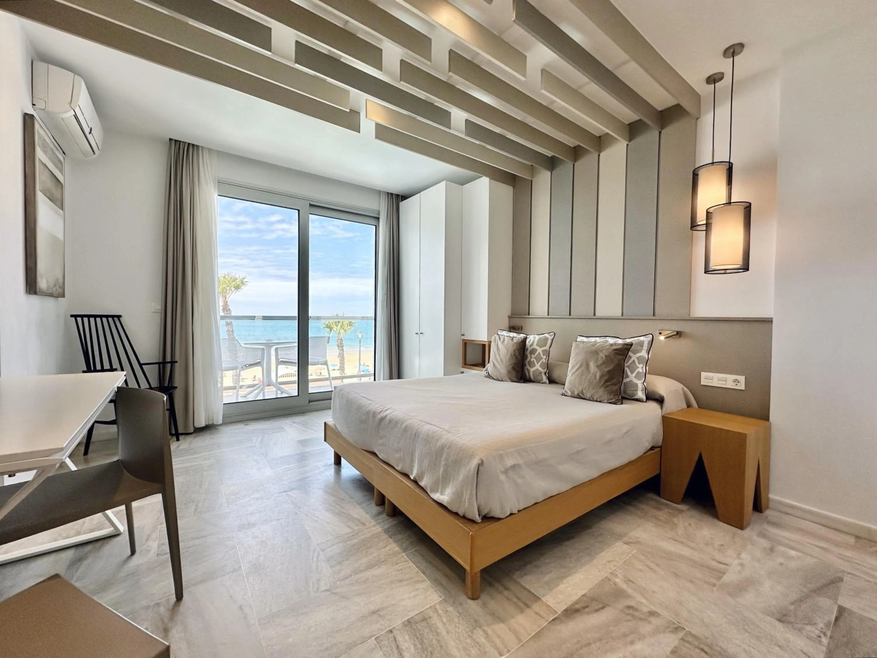 Bed in Hotel Apartamentos Marina Luz