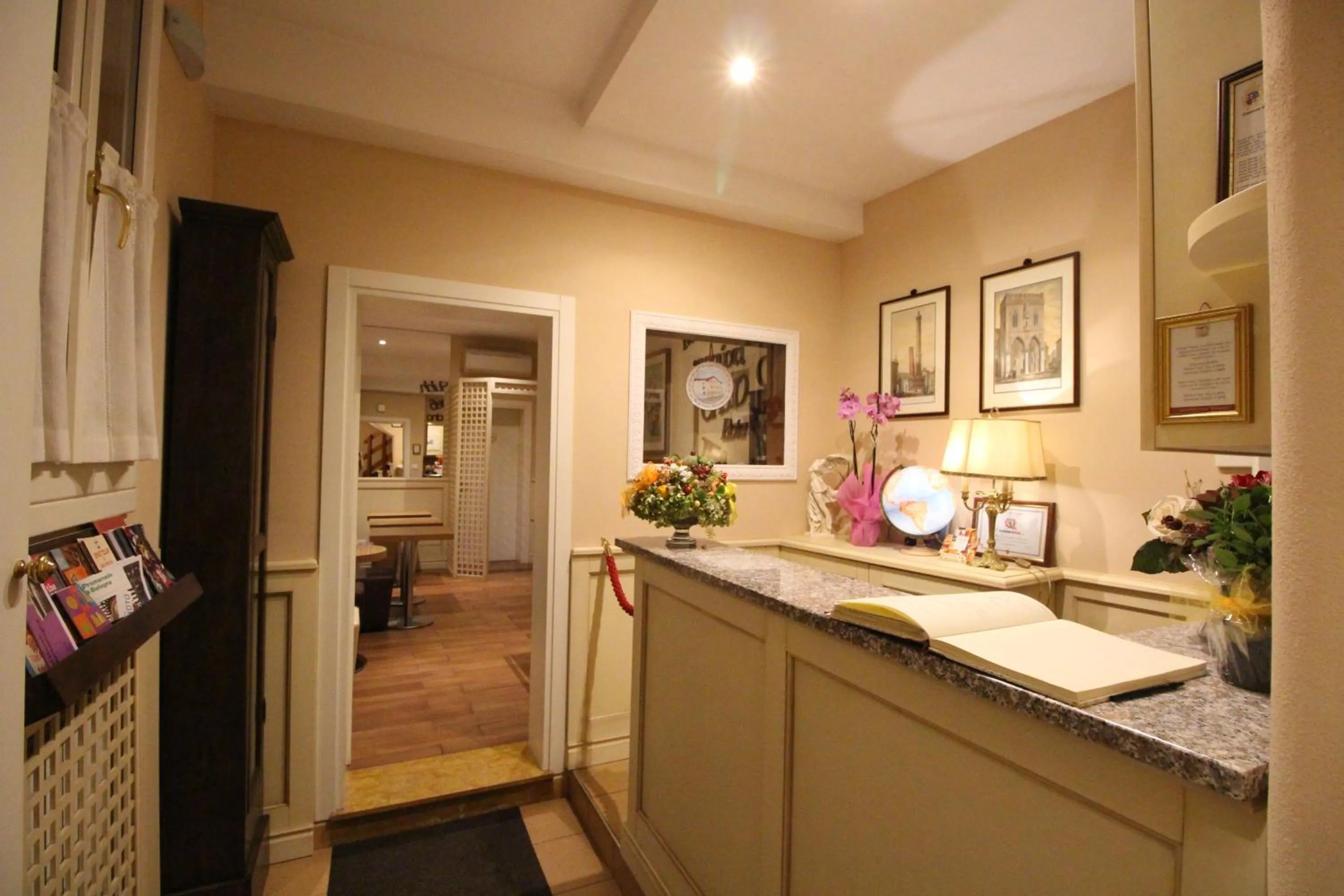 Facade/entrance in Casa Miramonte