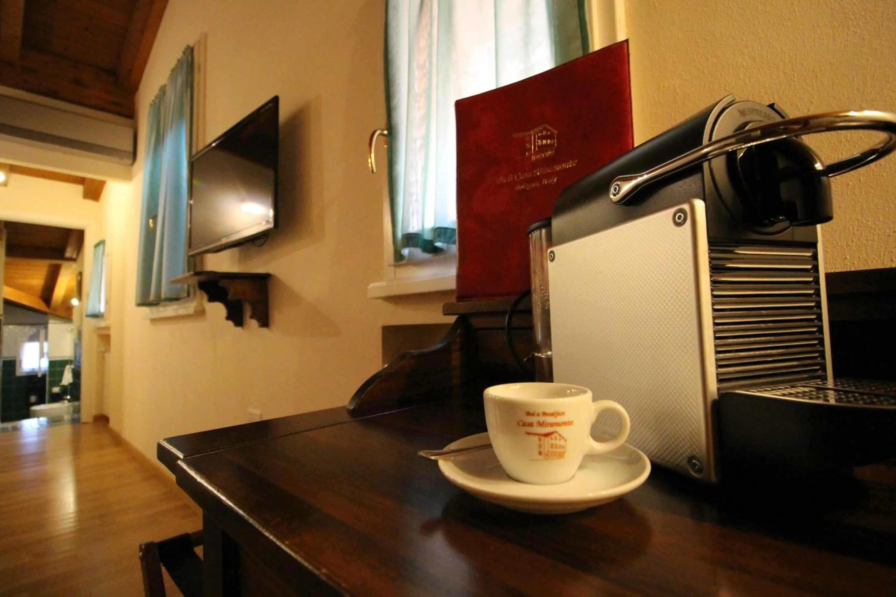 Coffee/tea facilities in Casa Miramonte