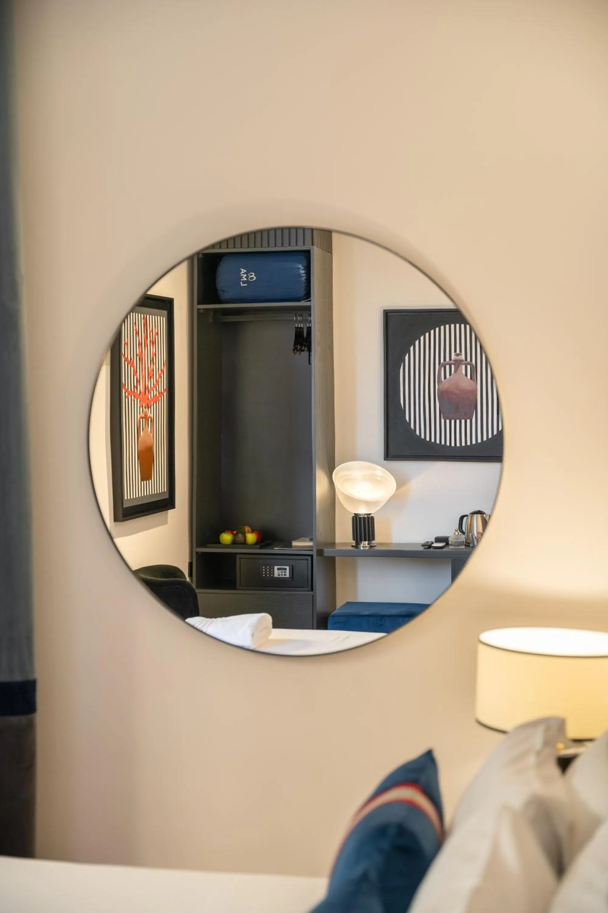 Decorative detail, Bed in Le Mummarelle