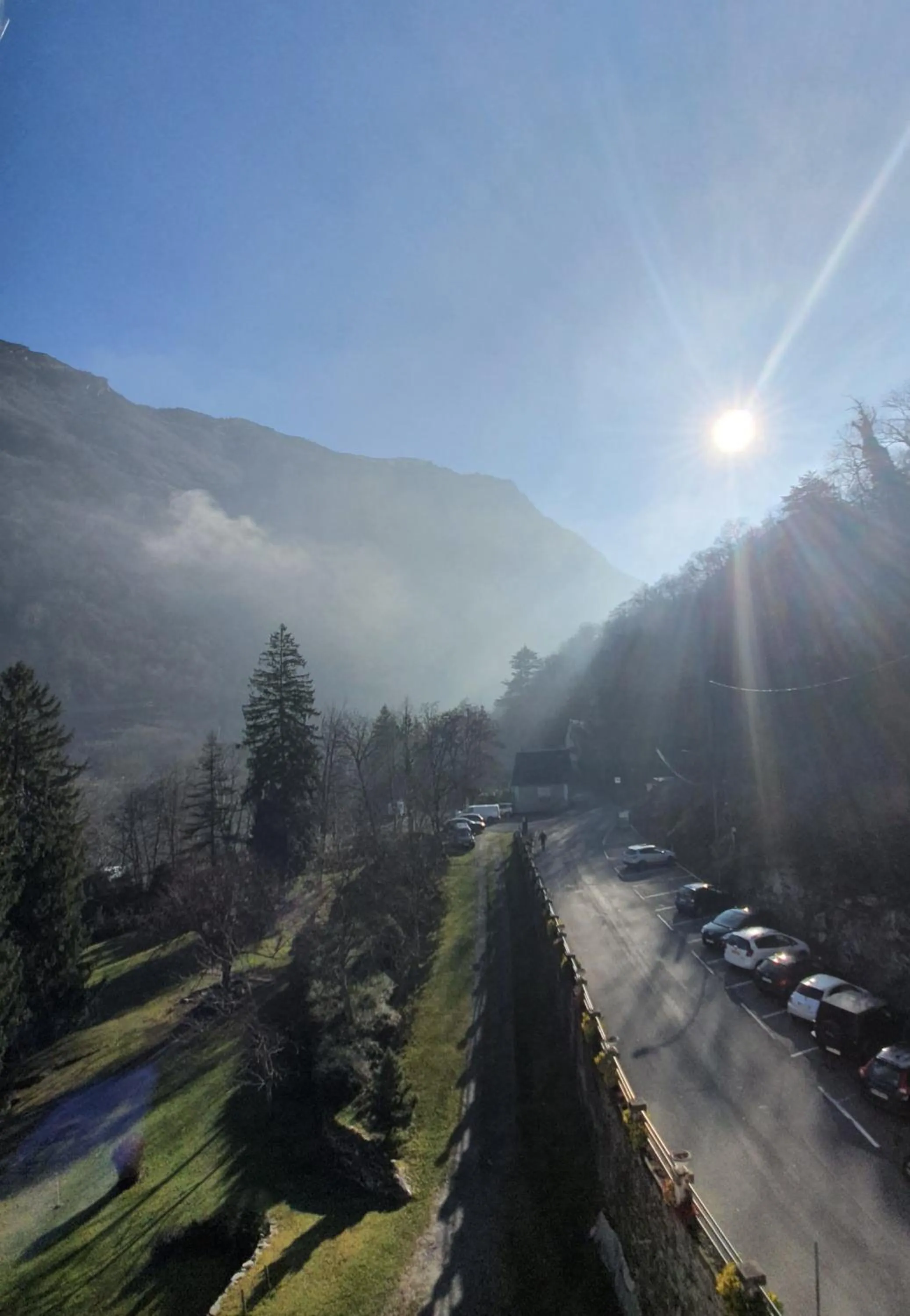 Mountain view in Appart Le Chili- Quartier thermal- Parc remarquable - Linge fourni