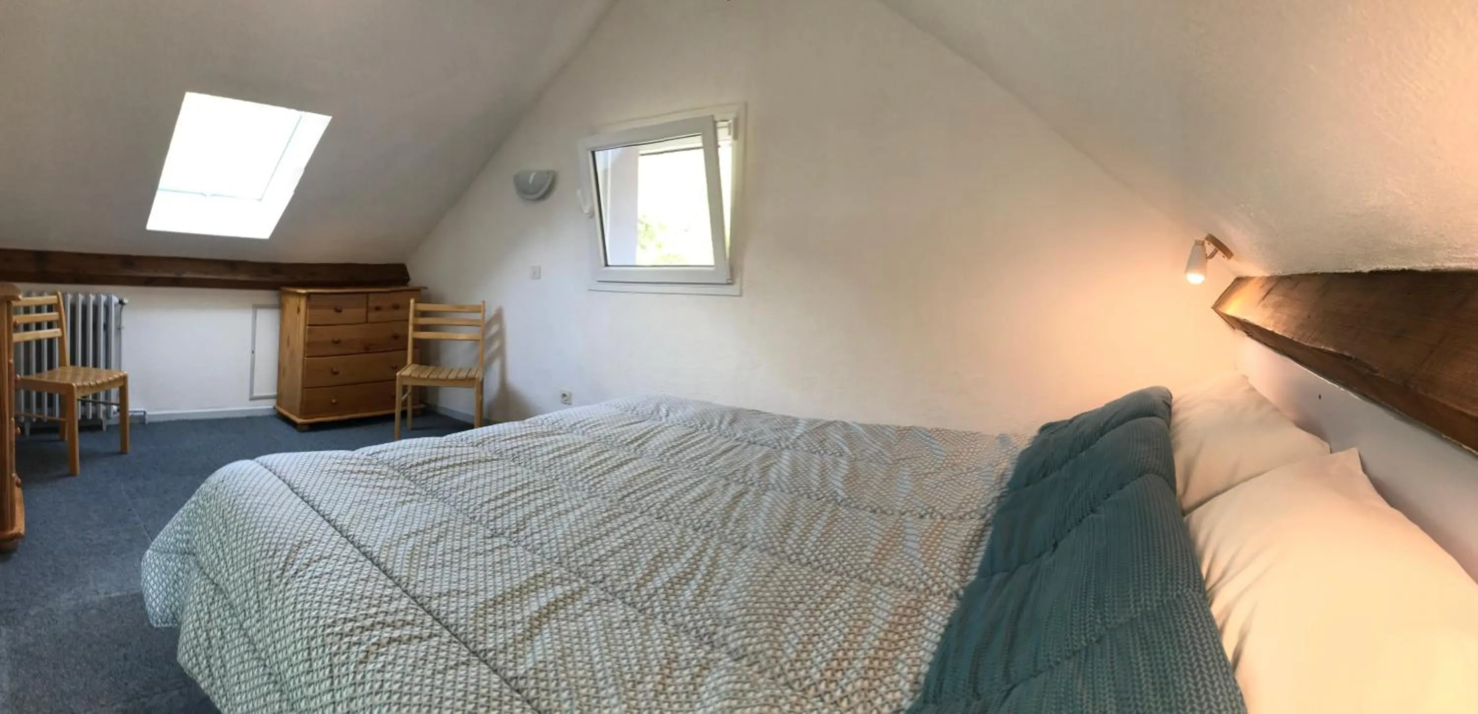 Bedroom, Bed in Appart Le Chili- Quartier thermal- Parc remarquable - Linge fourni