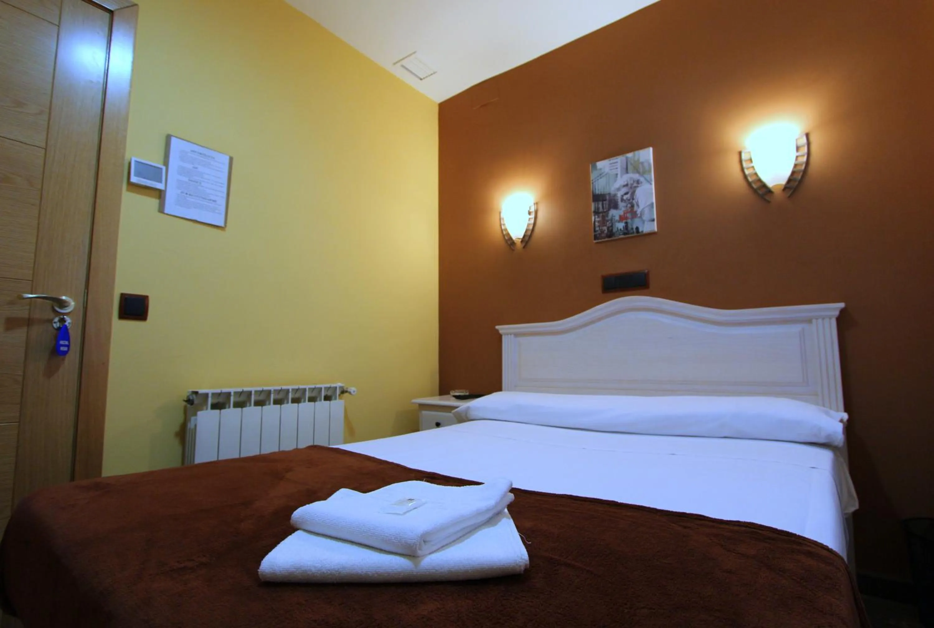 Bed in Hostal Regio