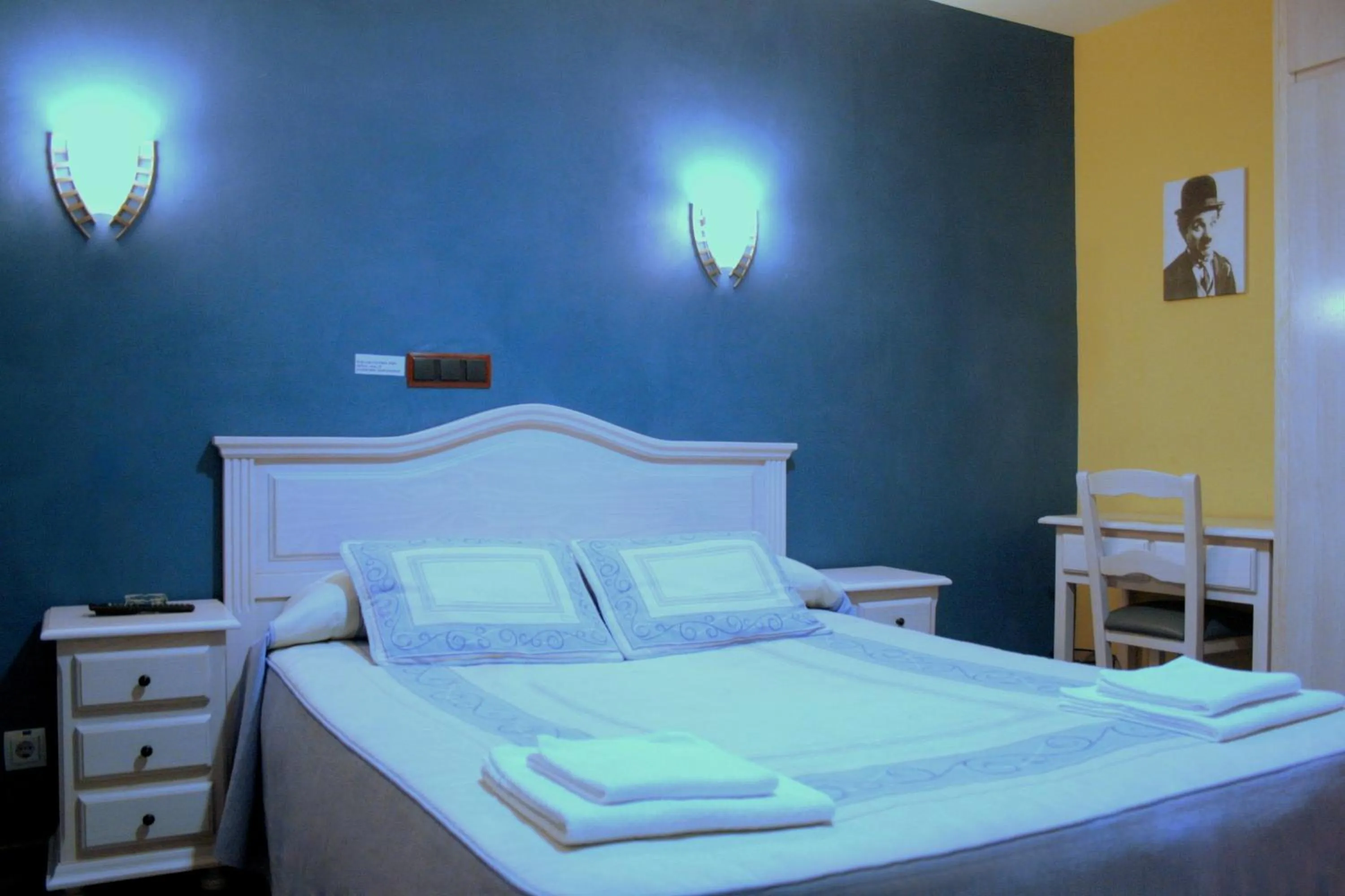 Bed in Hostal Regio