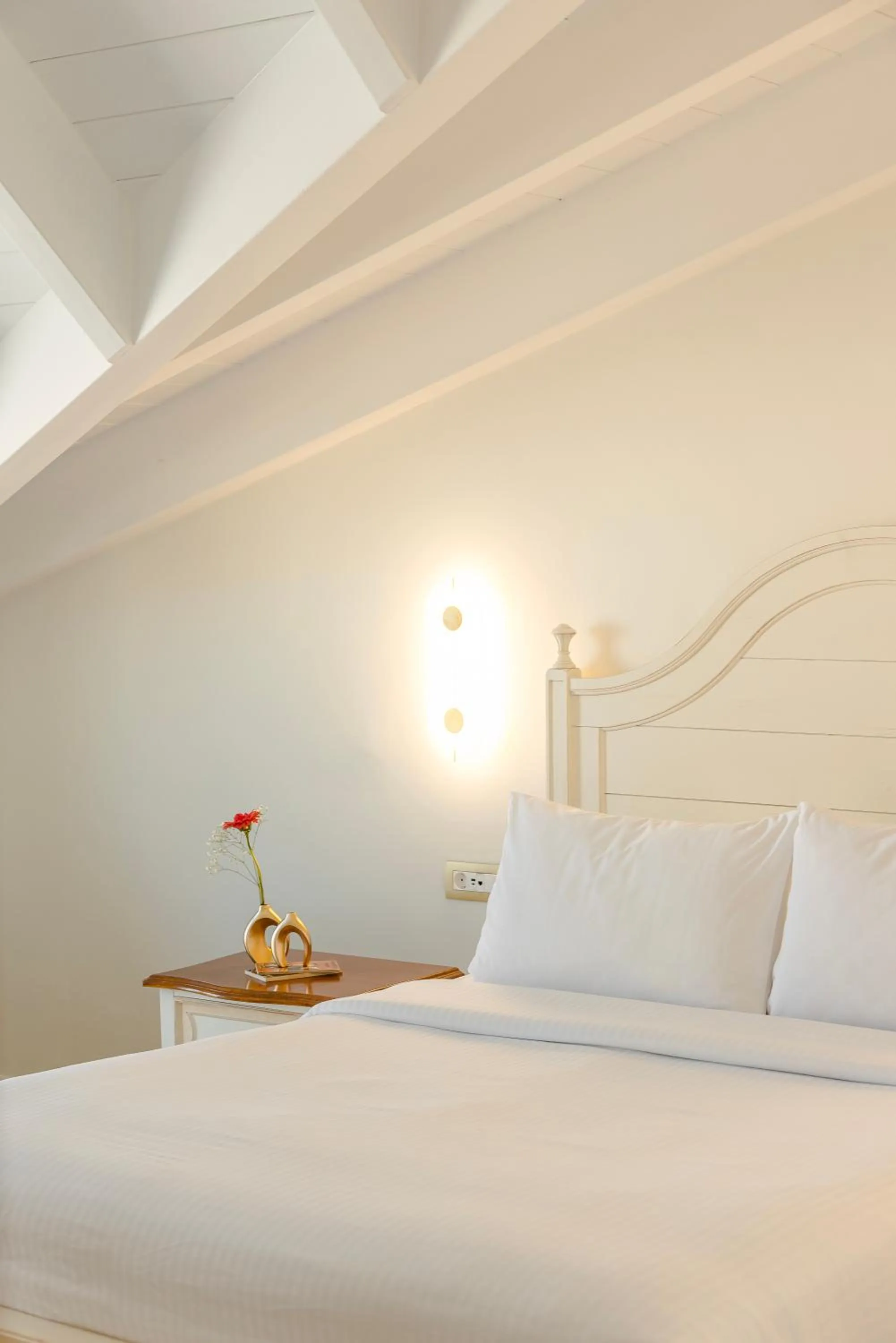 Bed in Alley Boutique Hotel and Spa