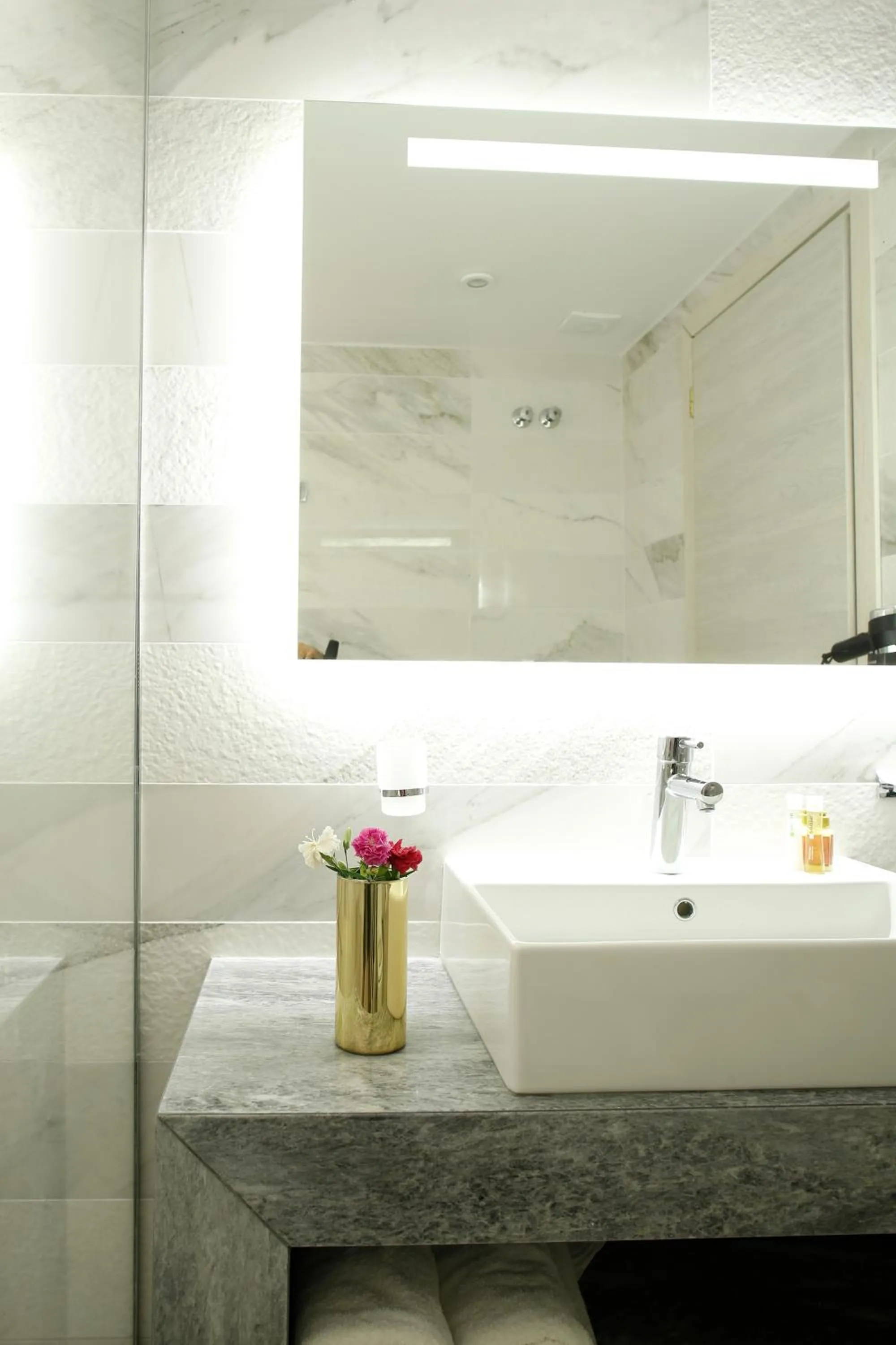 Alley Boutique Hotel and Spa