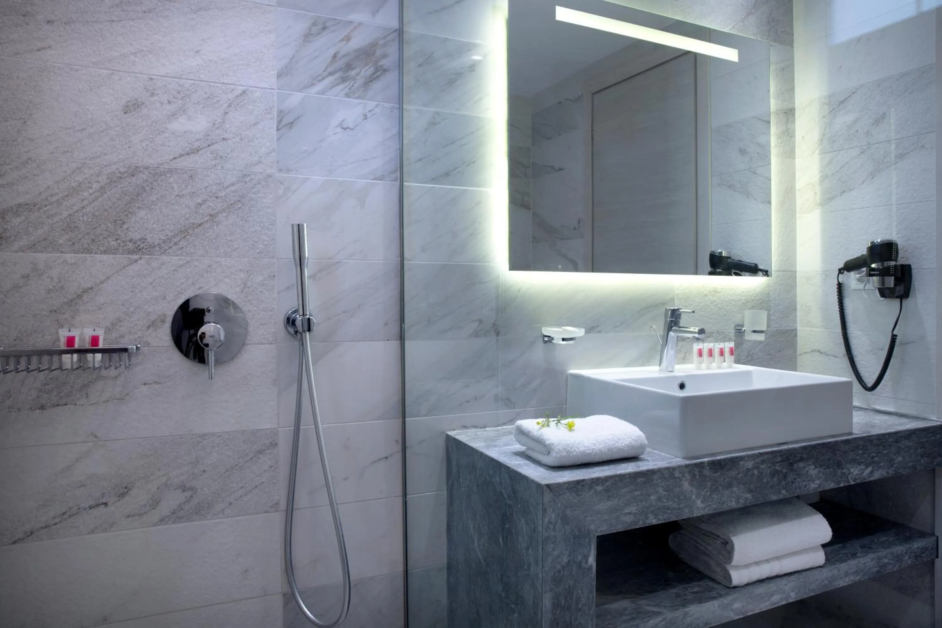 Alley Boutique Hotel and Spa