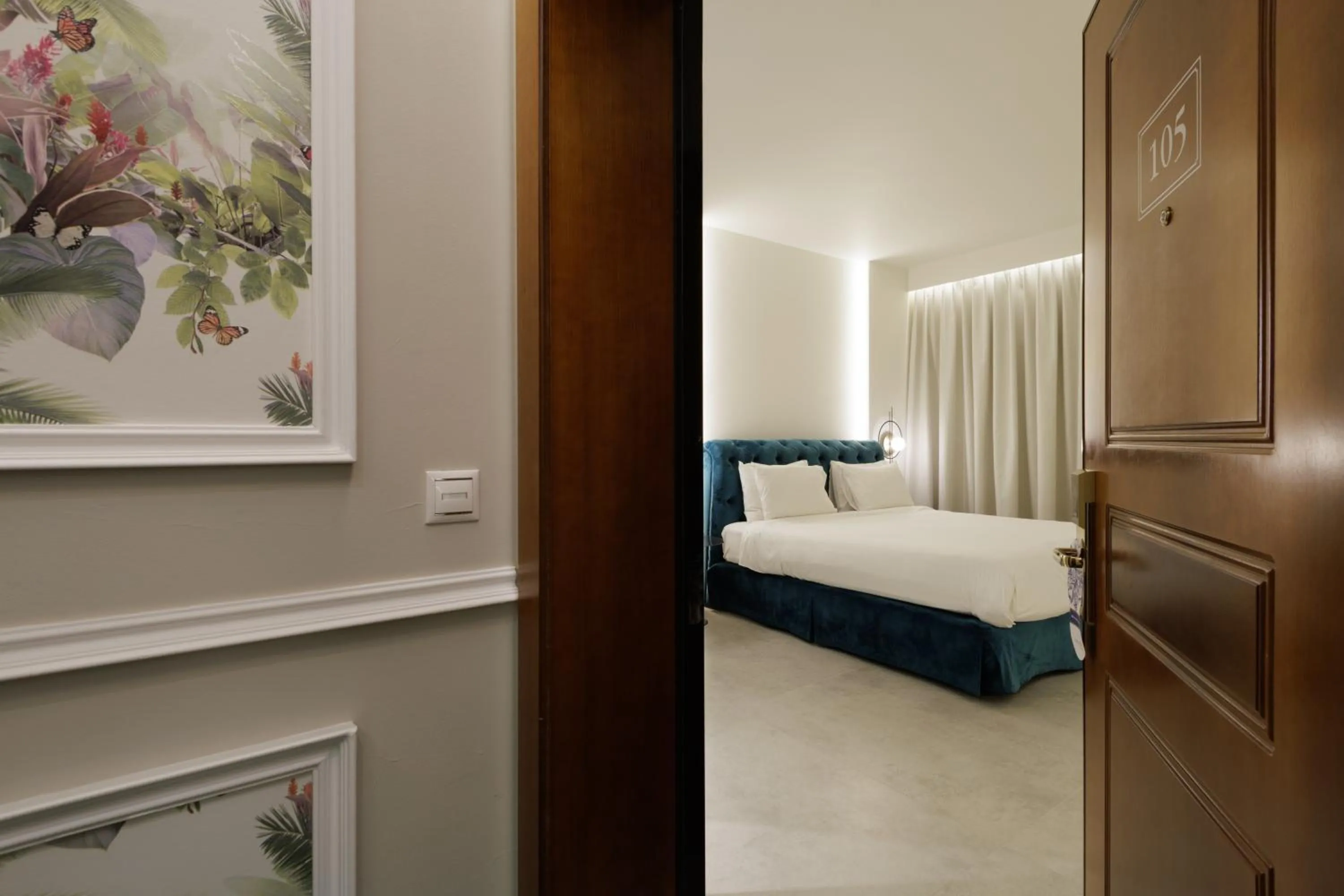 Bed in Alley Boutique Hotel and Spa