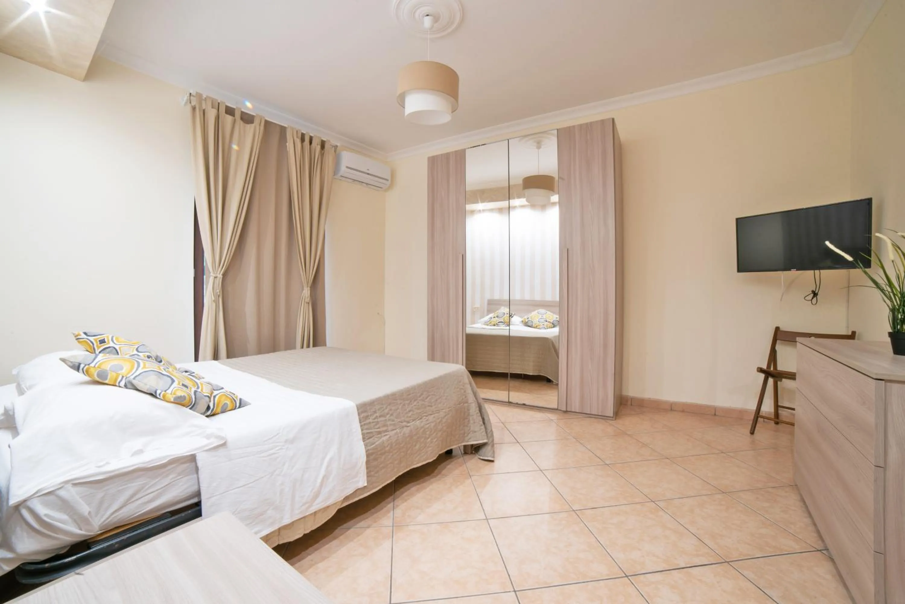 Photo of the whole room, Bed in B&B del Sole